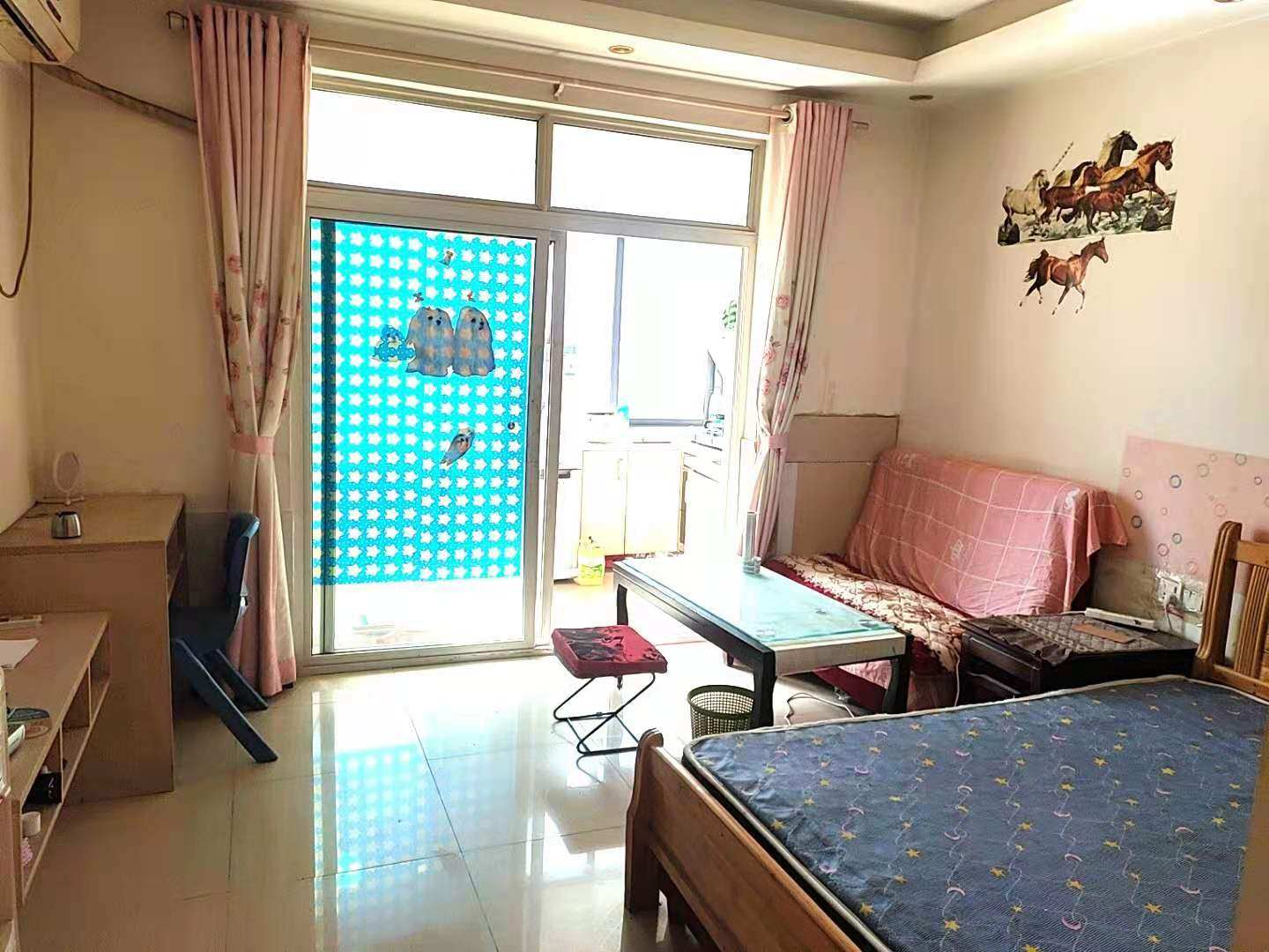 楚天家园  3室2厅1卫    2000.0元/月室内图