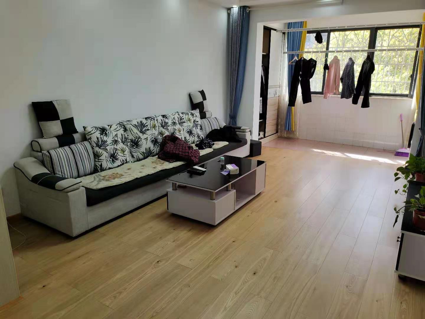 桥北综合楼  3室2厅1卫    48.8万