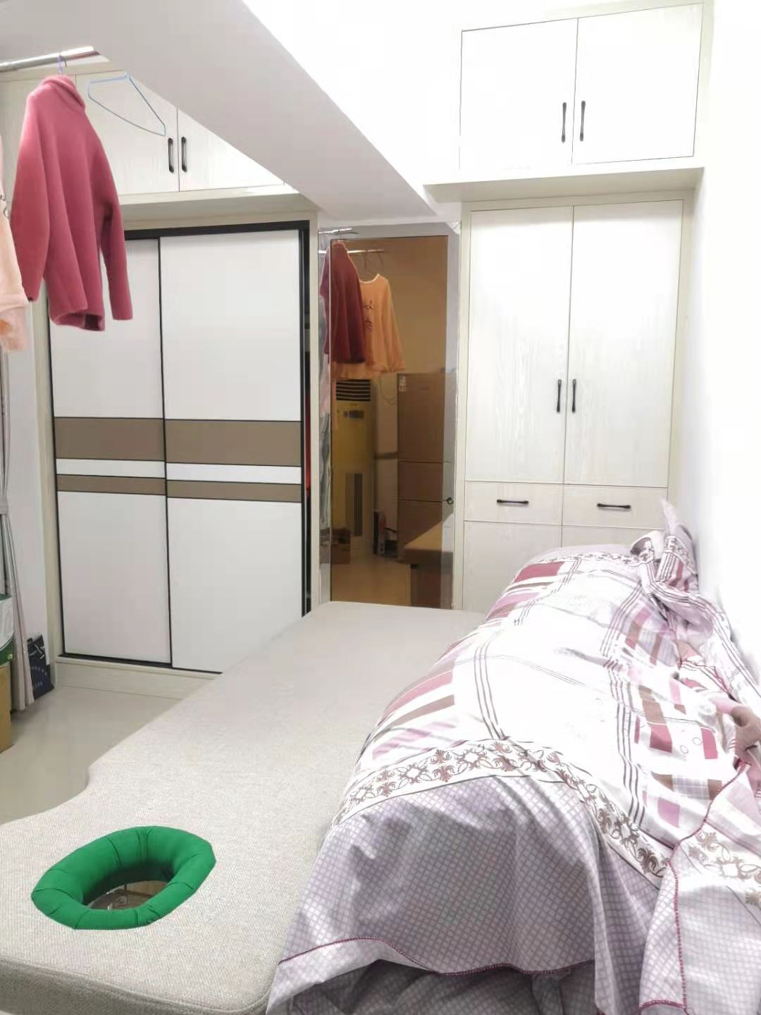 中房电脑大市场 0室0厅0卫 1100.0元/月 中房电脑大市场 0室0厅0卫 1100.0元/月户型图