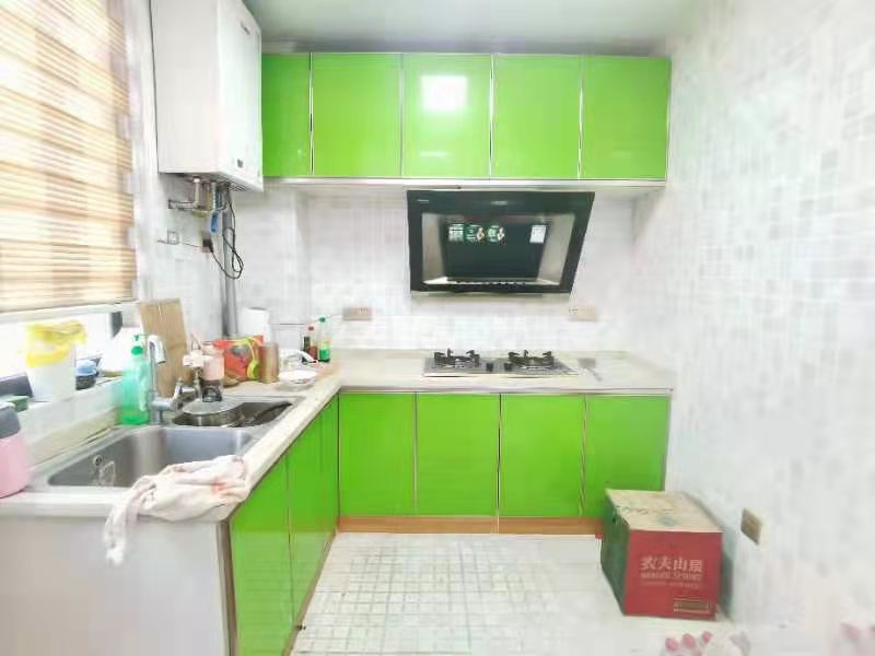 锦玉华庭新华东路1188号 2室2厅1卫 65.0万 锦玉华庭新华东路1188号 2室2厅1卫 65.0万客厅