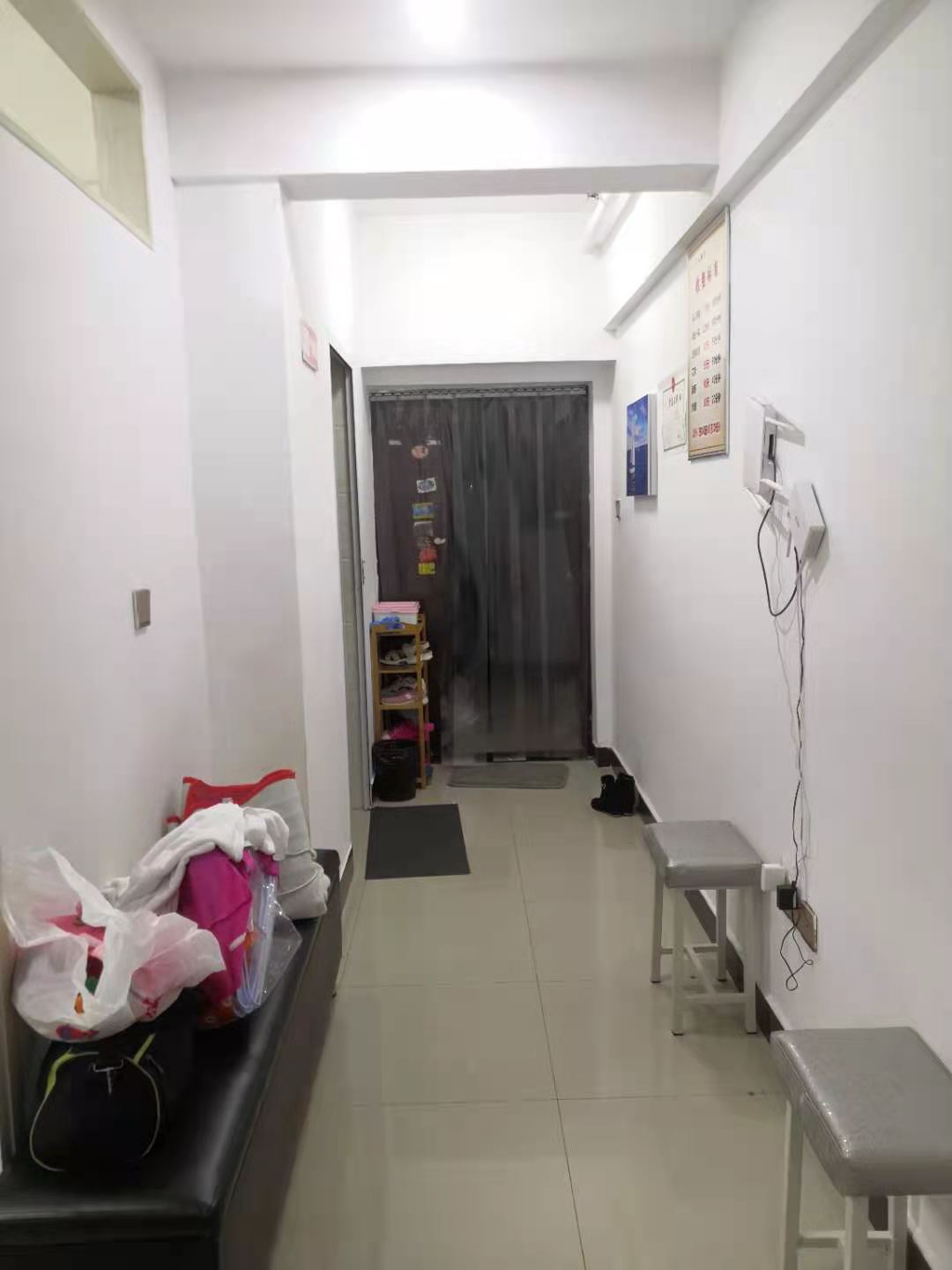 中房电脑大市场 0室0厅0卫 1100.0元/月 中房电脑大市场 0室0厅0卫 1100.0元/月室内图