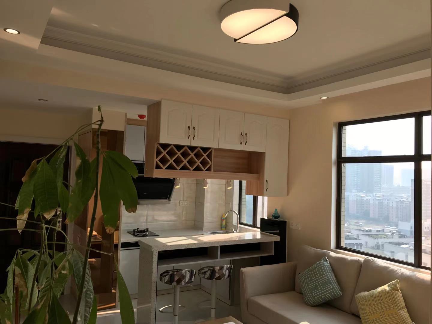 华辰汇景一、二期  1室1厅1卫    2000.0元/月 华辰汇景一、二期  1室1厅1卫    2000.0元/月室内图