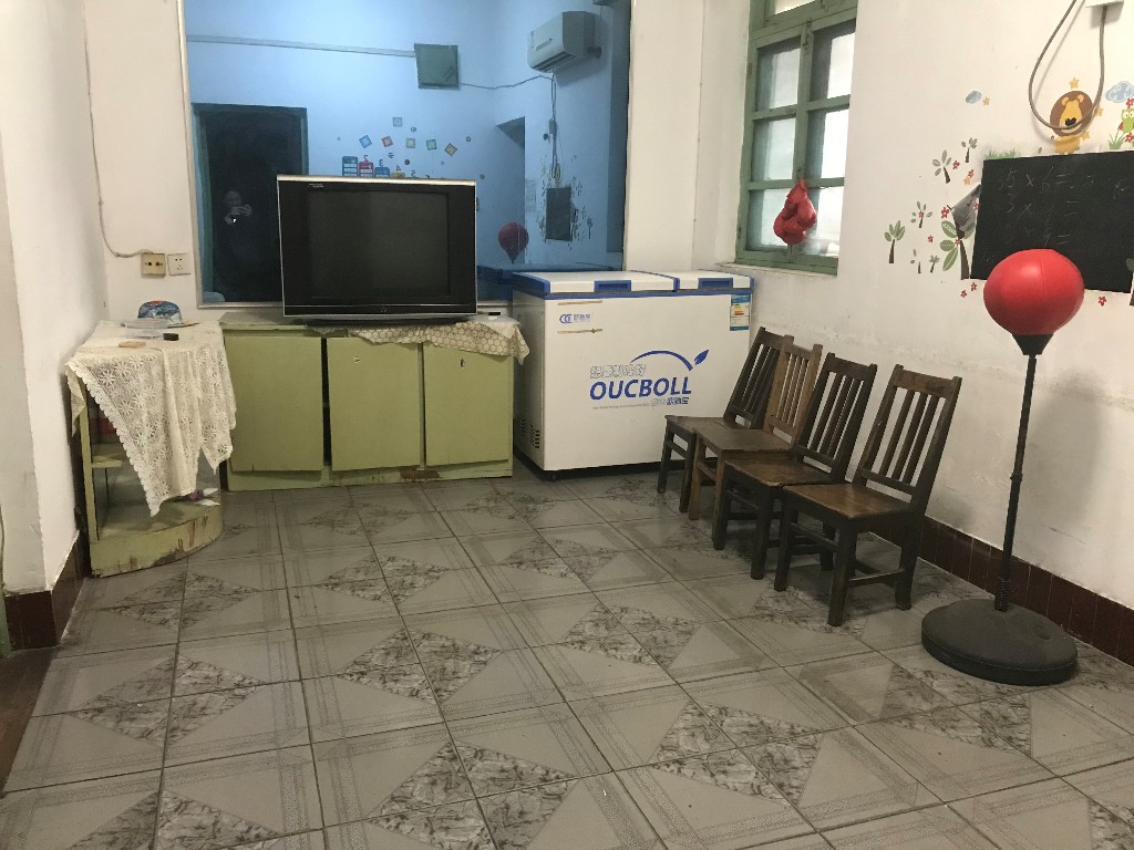 湘钢园南村  2室1厅1卫    580.0元/月 湘钢园南村  2室1厅1卫    580.0元/月户型图