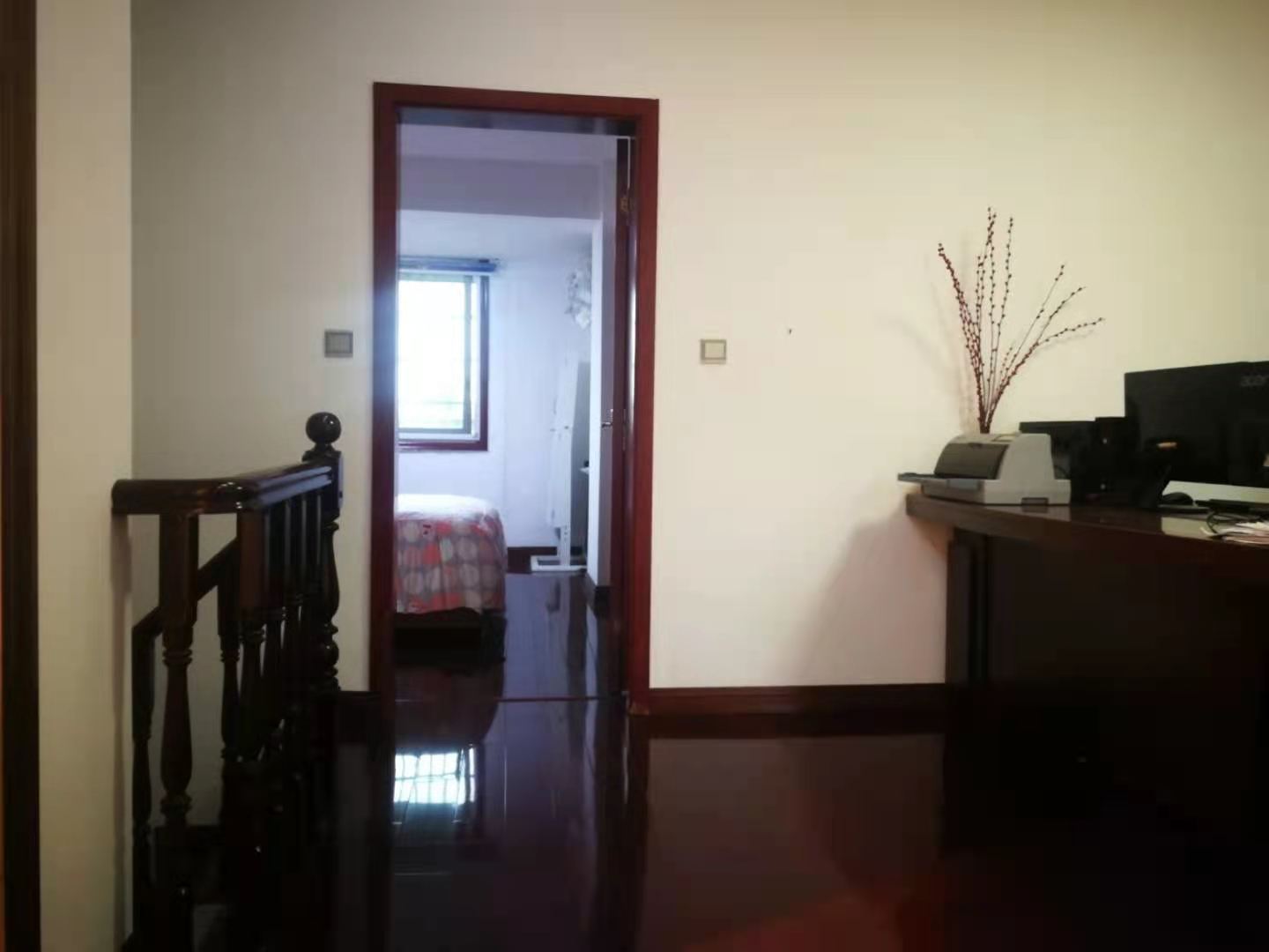 辉煌广场  3室2厅2卫    82.0万 辉煌广场  3室2厅2卫    82.0万卫生间