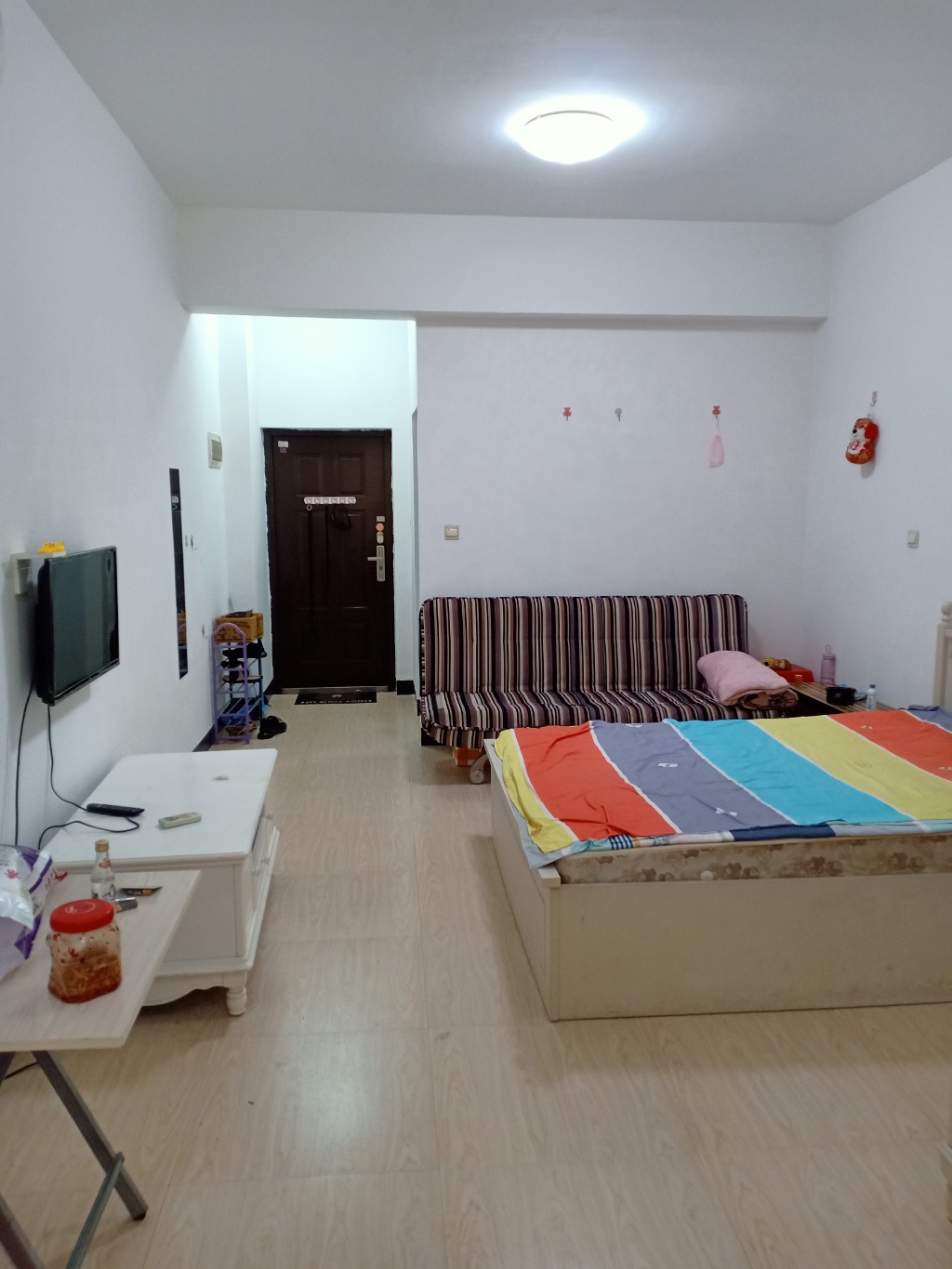 蓝筹公寓1栋 1室1厅1卫 23.0万 蓝筹公寓1栋 1室1厅1卫 23.0万客厅