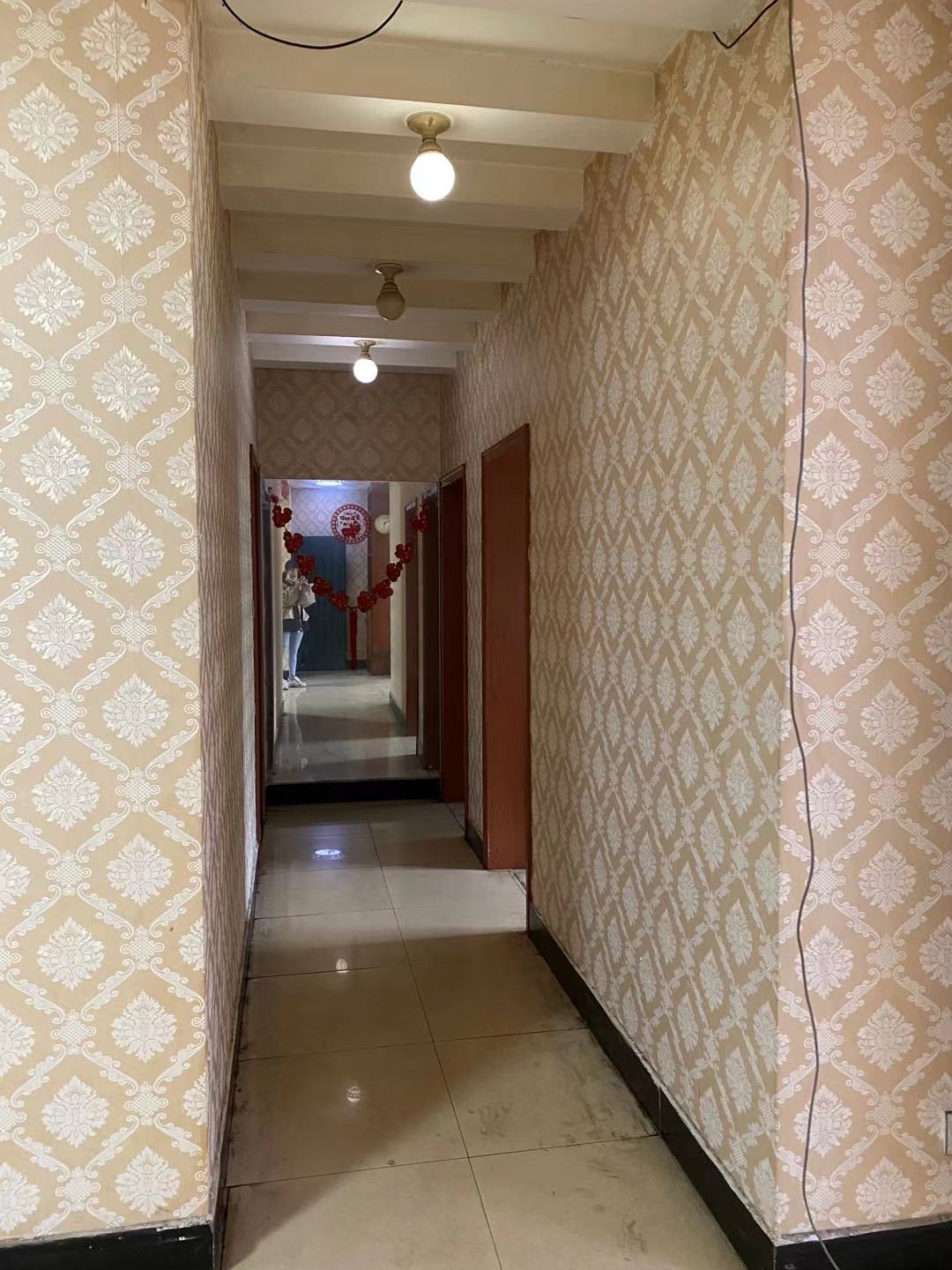 芦淞路散盘  3室2厅1卫    1800.0元/月 芦淞路散盘  3室2厅1卫    1800.0元/月室内图