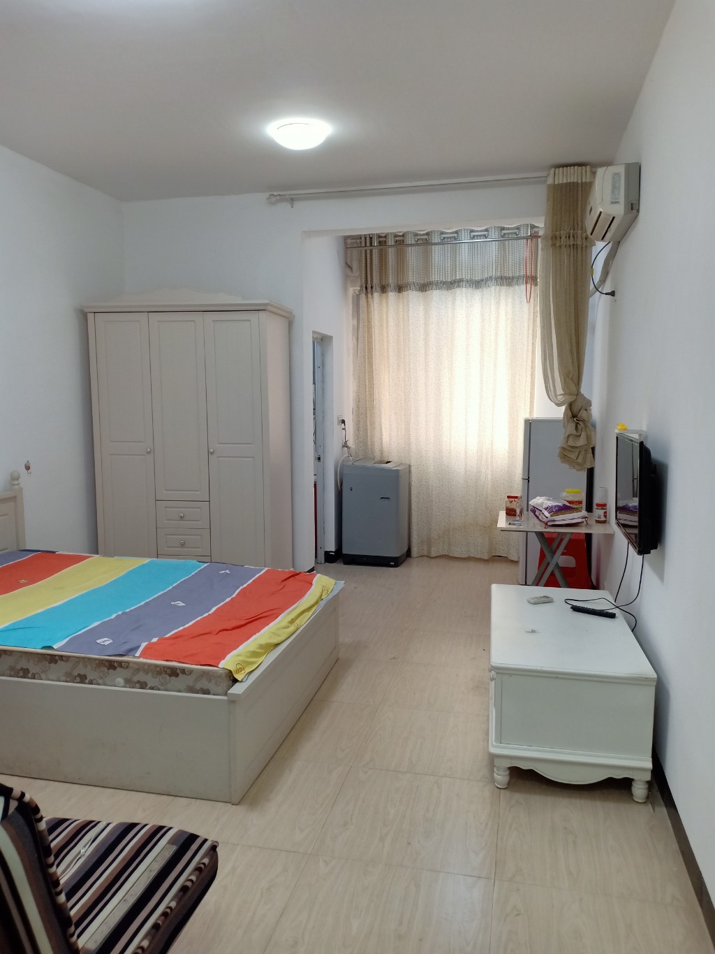 蓝筹公寓1栋 1室1厅1卫 23.0万 蓝筹公寓1栋 1室1厅1卫 23.0万客厅