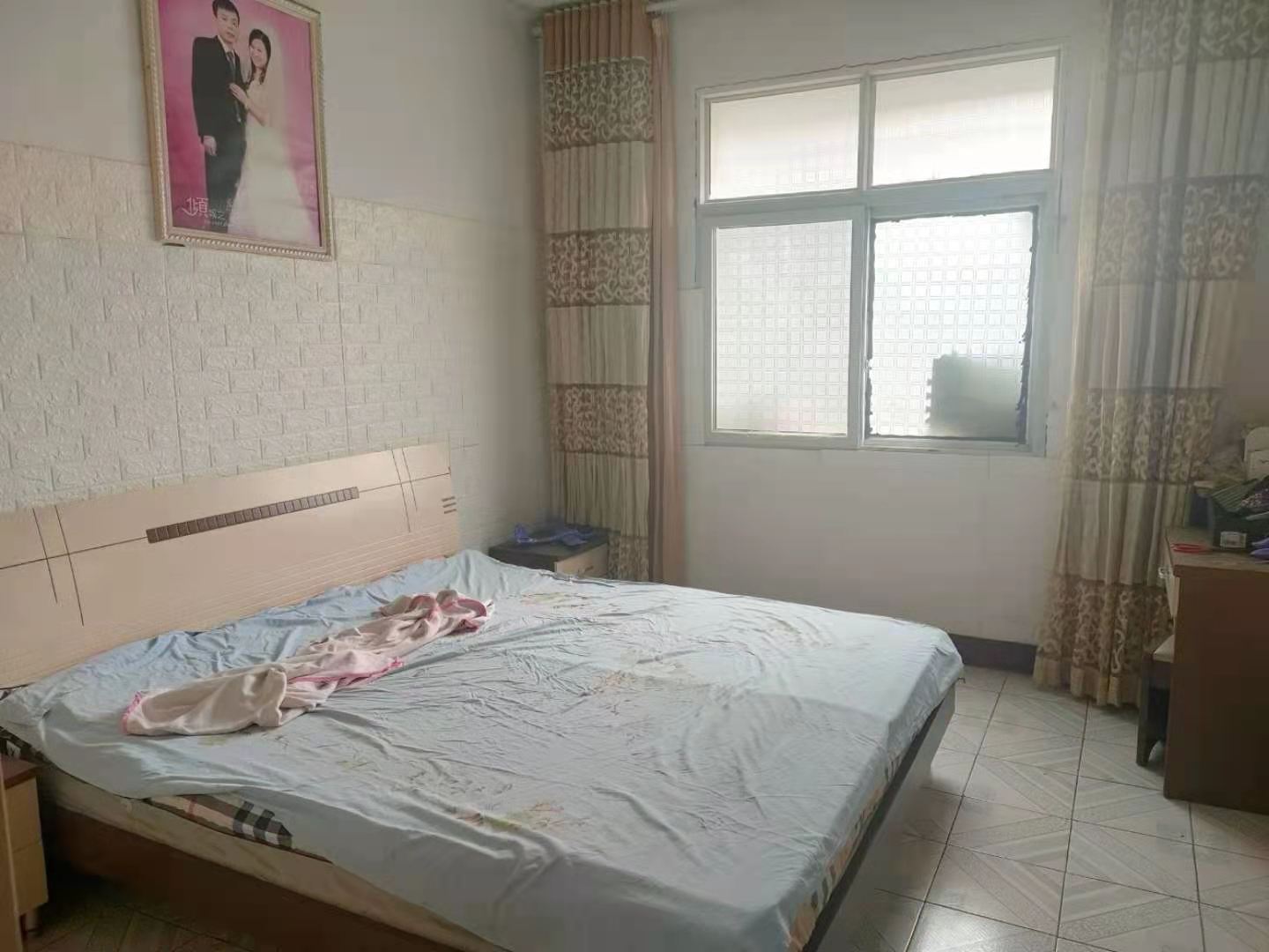 板塘铺轻机厂  2室1厅1卫   800.00元/月室内图