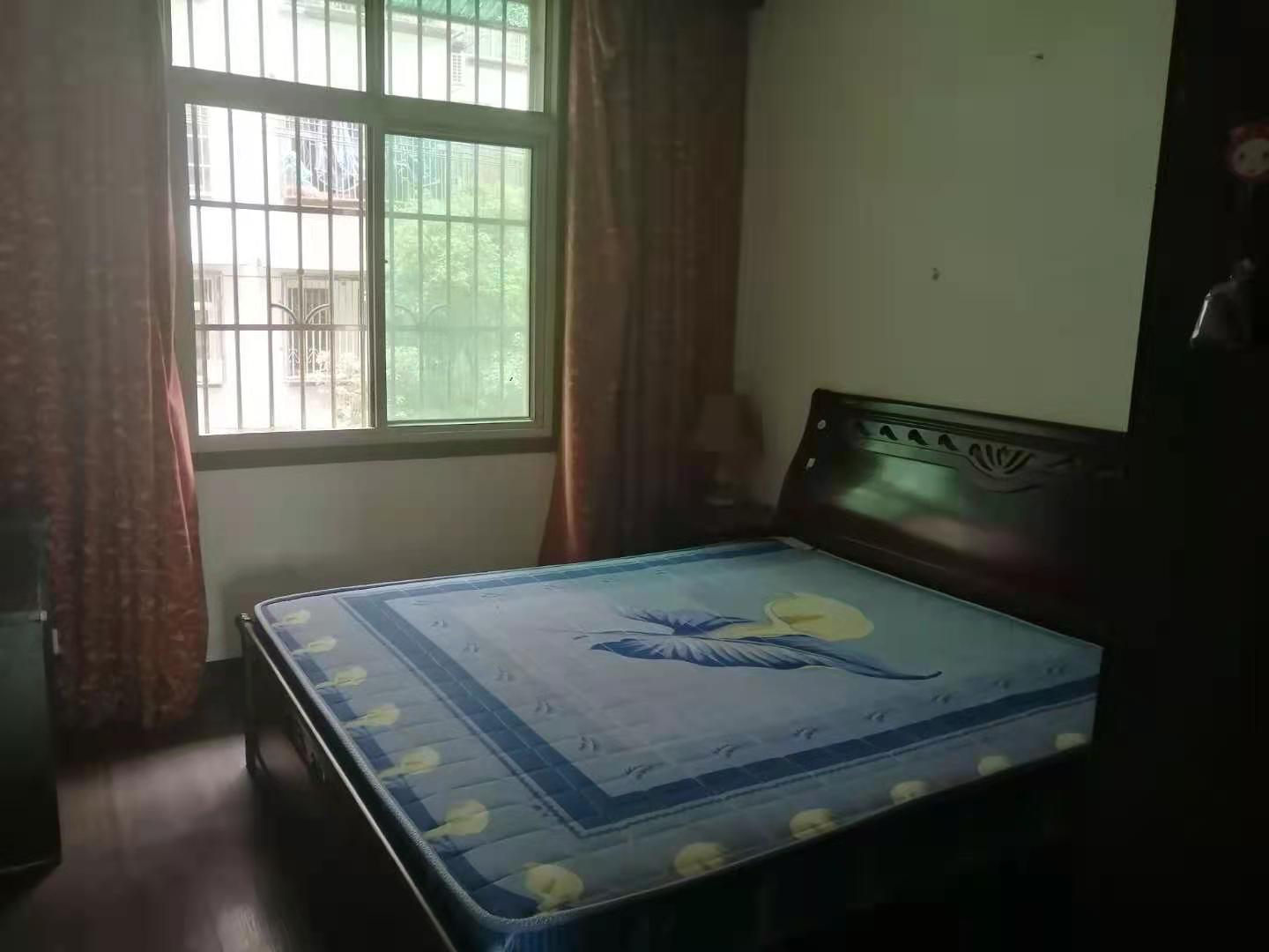 荷叶一村 2室1厅1卫 1000.0元/月 荷叶一村 2室1厅1卫 1000.0元/月室内图