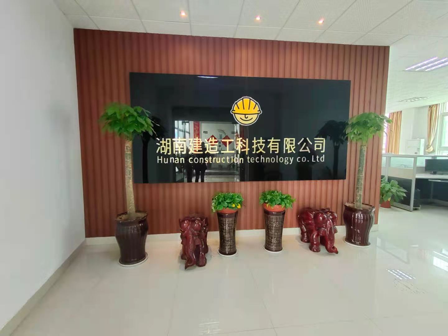 怡馨花地 3室2厅1卫 6000.0元/月 怡馨花地 3室2厅1卫 6000.0元/月室内图