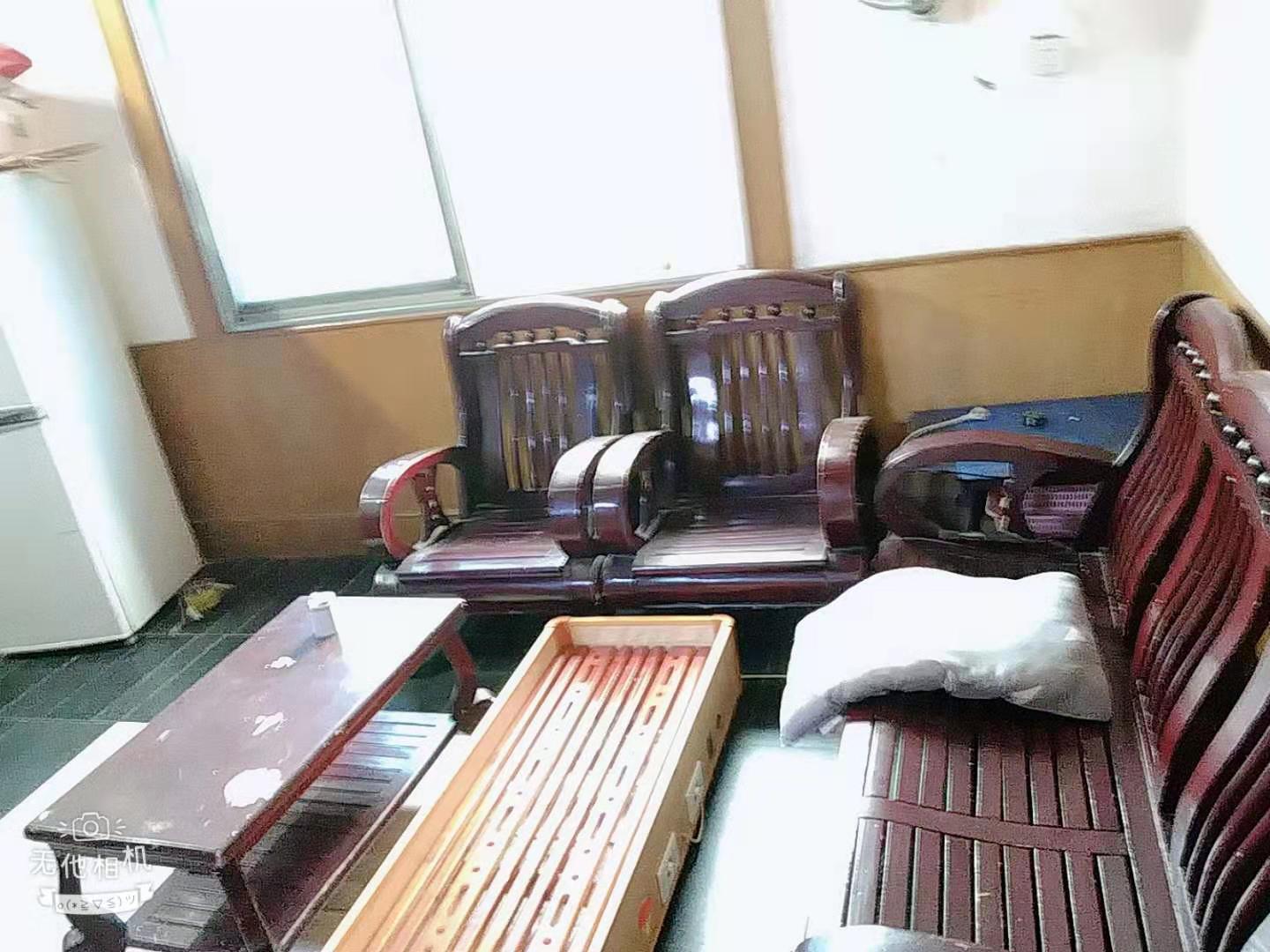 赫山区民政局家属楼 3室2厅12卫 1000.0元/月 赫山区民政局家属楼 3室2厅12卫 1000.0元/月室内图