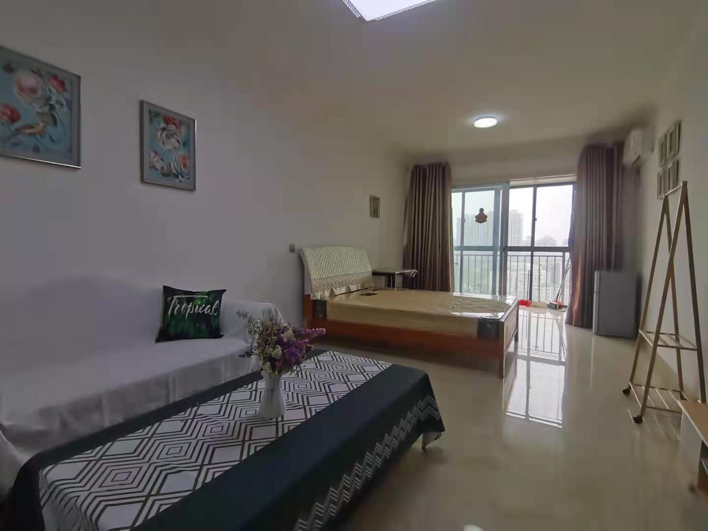 宇元万向城  1室1厅1卫    1500.0元/月 宇元万向城  1室1厅1卫    1500.0元/月室内图