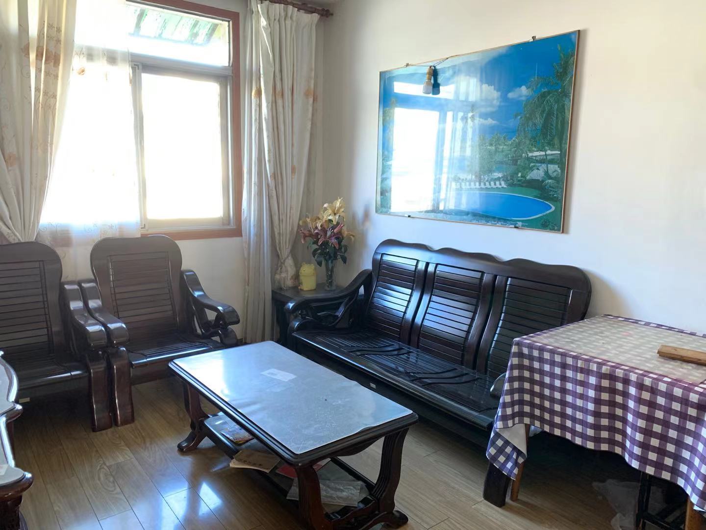 板塘铺轻机厂 2室1厅1卫 800.0元/月 板塘铺轻机厂 2室1厅1卫 800.0元/月室内图