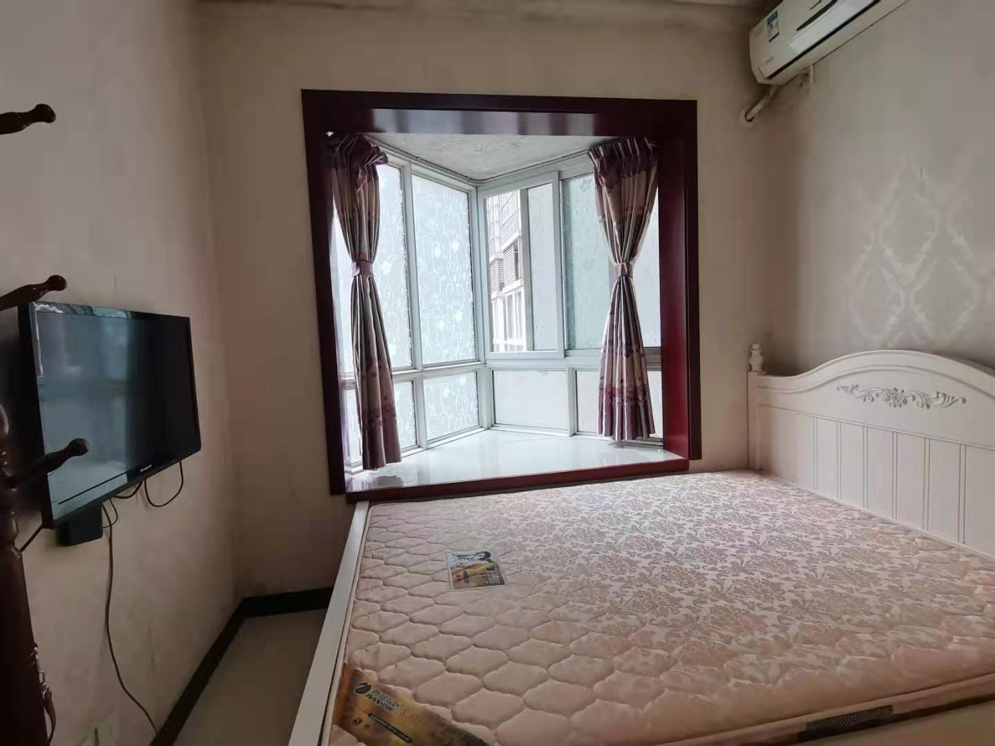 南湖锦苑 1室1厅1卫 1700.0元/月 南湖锦苑 1室1厅1卫 1700.0元/月室内图