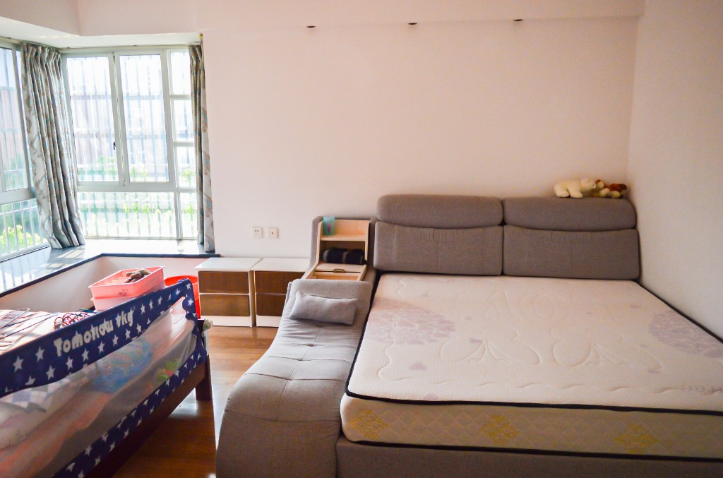 丽景雅苑 4室2厅2卫 46.0万 丽景雅苑 4室2厅2卫 46.0万客厅