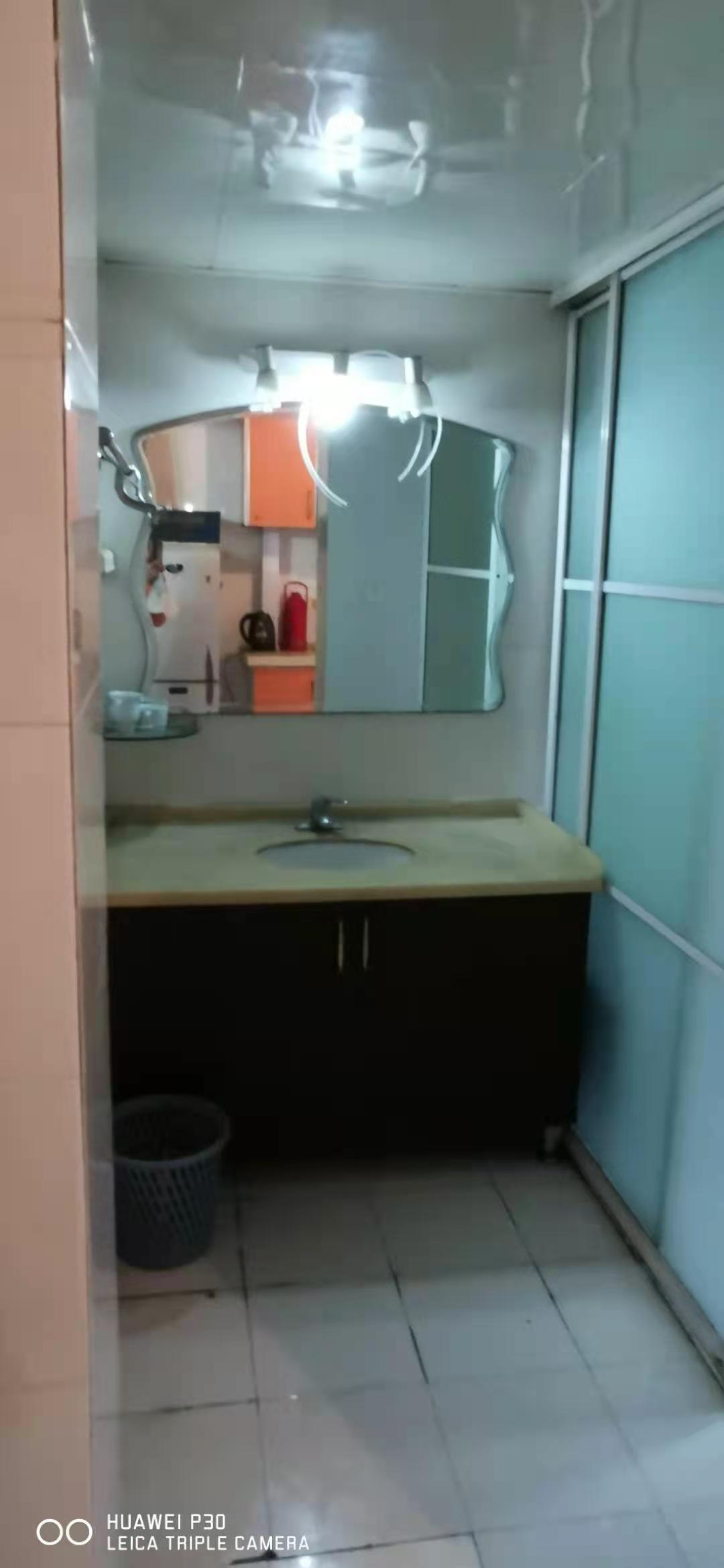 煤机小区 3室2厅2卫 2000.0元/月 煤机小区 3室2厅2卫 2000.0元/月室内图