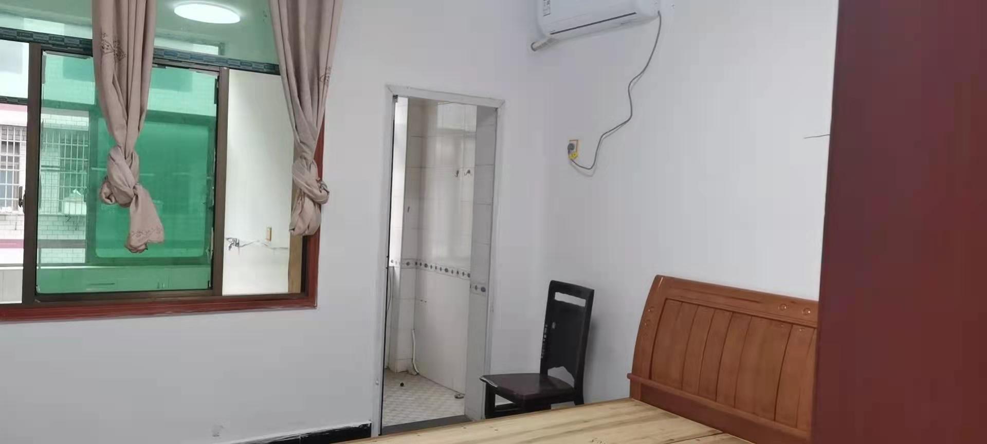 羊舞岭小区 2室1厅1卫 700.0元/月 羊舞岭小区 2室1厅1卫 700.0元/月室内图