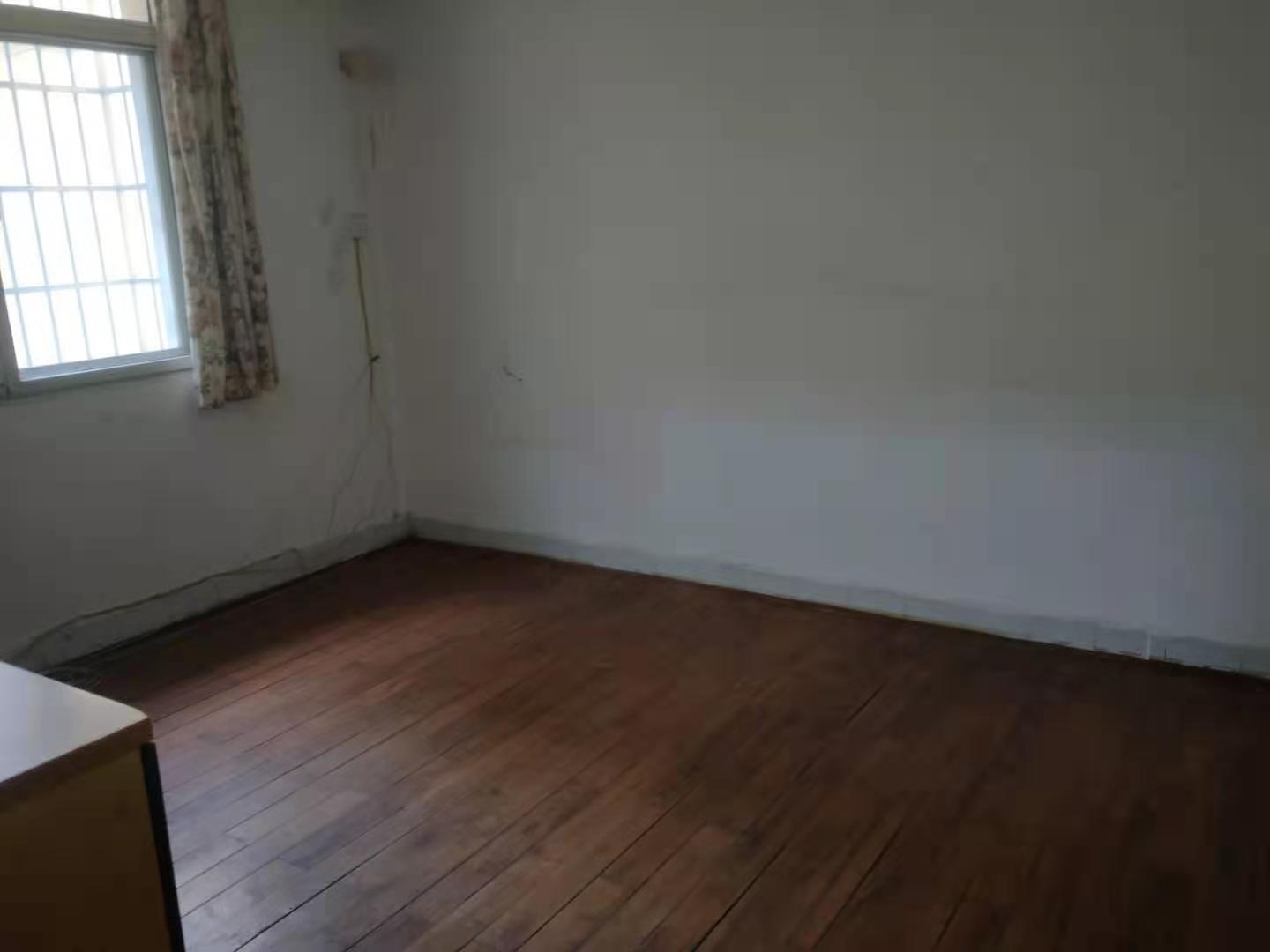 金花苑小区 3室2厅1卫 600.0元/月 金花苑小区 3室2厅1卫 600.0元/月室内图