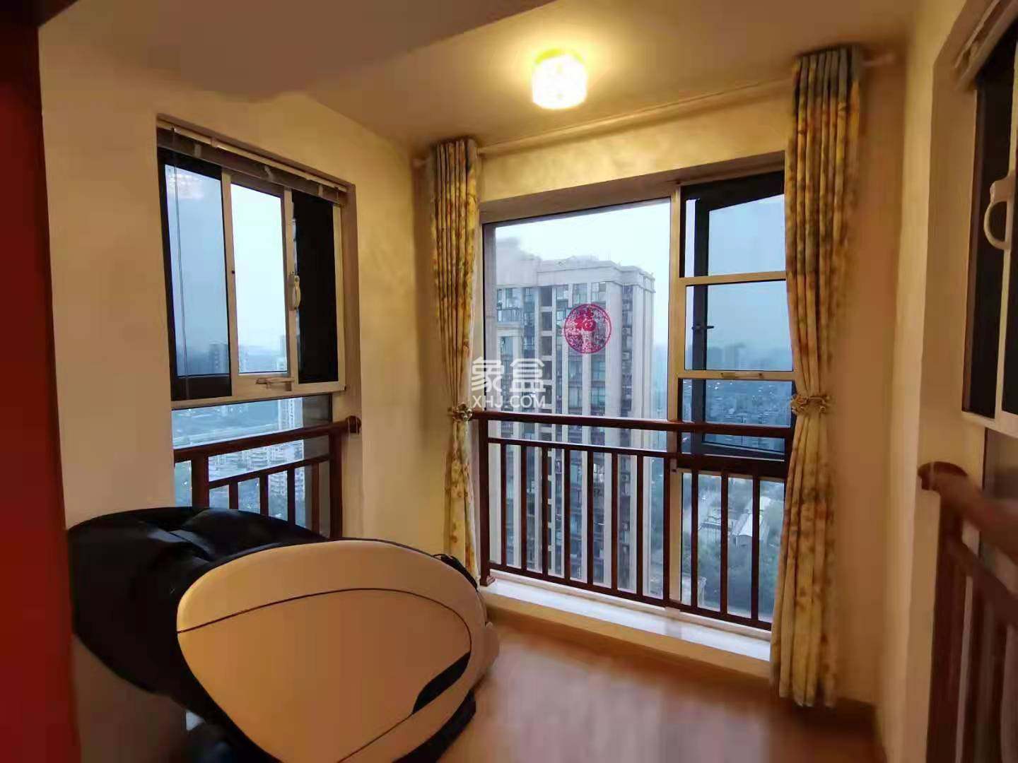 蓝光COCO蜜城  2室1厅1卫    2900.0元/月