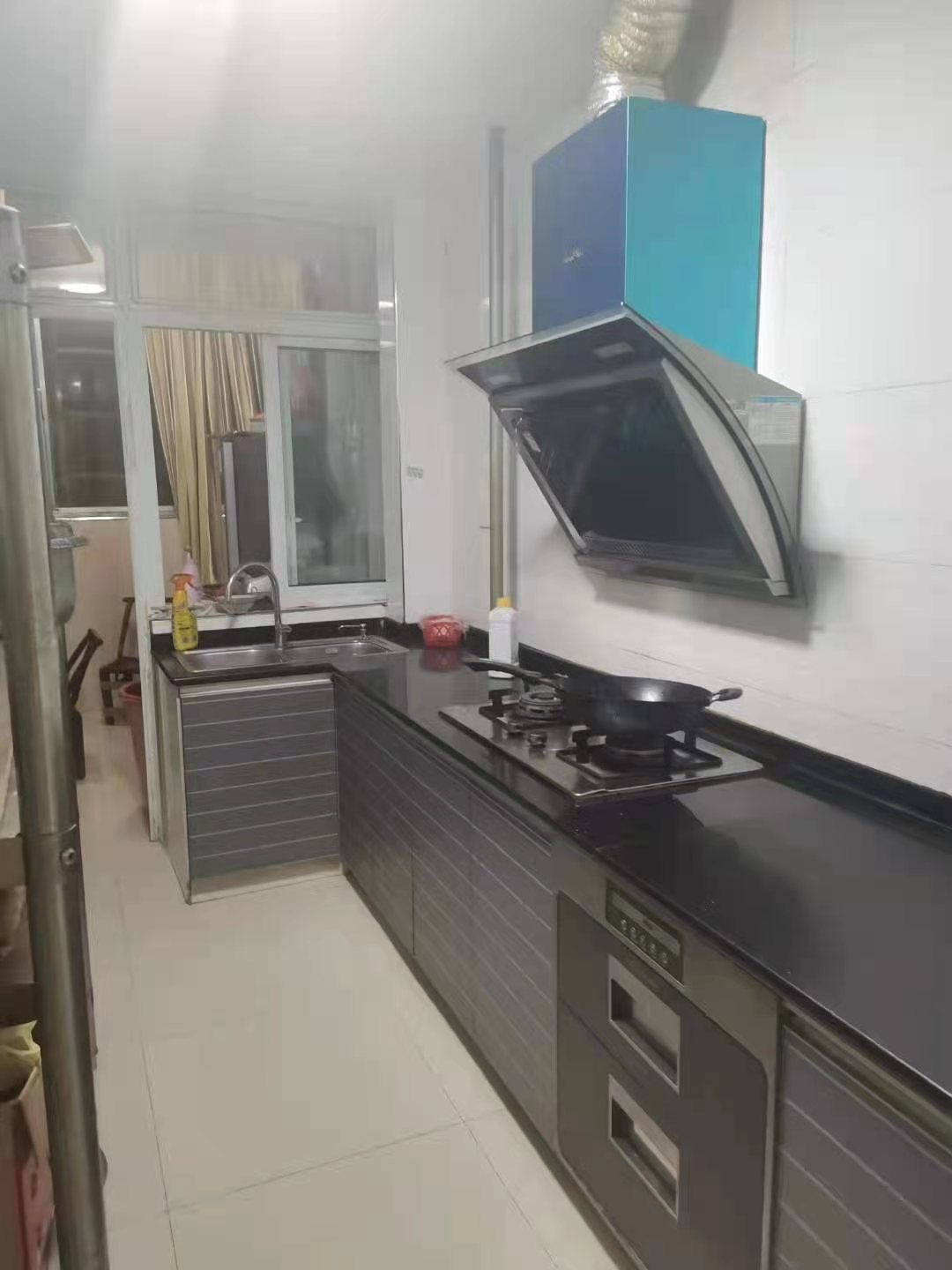 天泰喜梅小区  3室2厅1卫    85.0万 天泰喜梅小区  3室2厅1卫    85.0万客厅