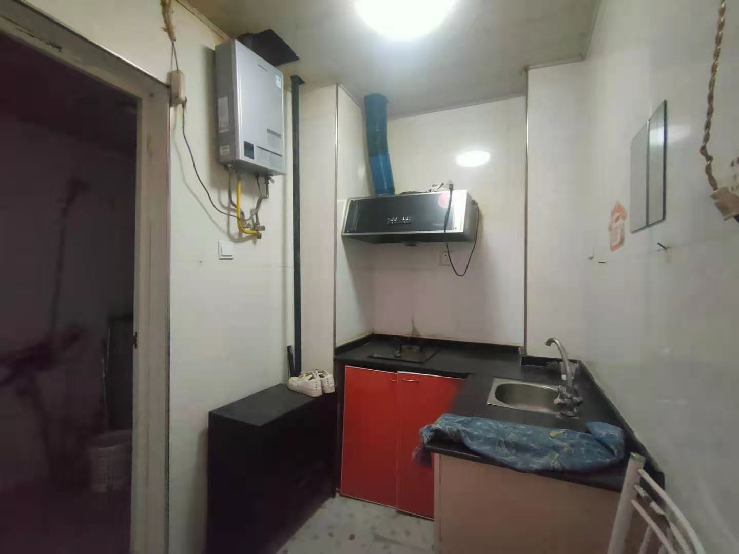 环球国际大厦  1室1厅1卫    1200.0元/月 环球国际大厦  1室1厅1卫    1200.0元/月小区图