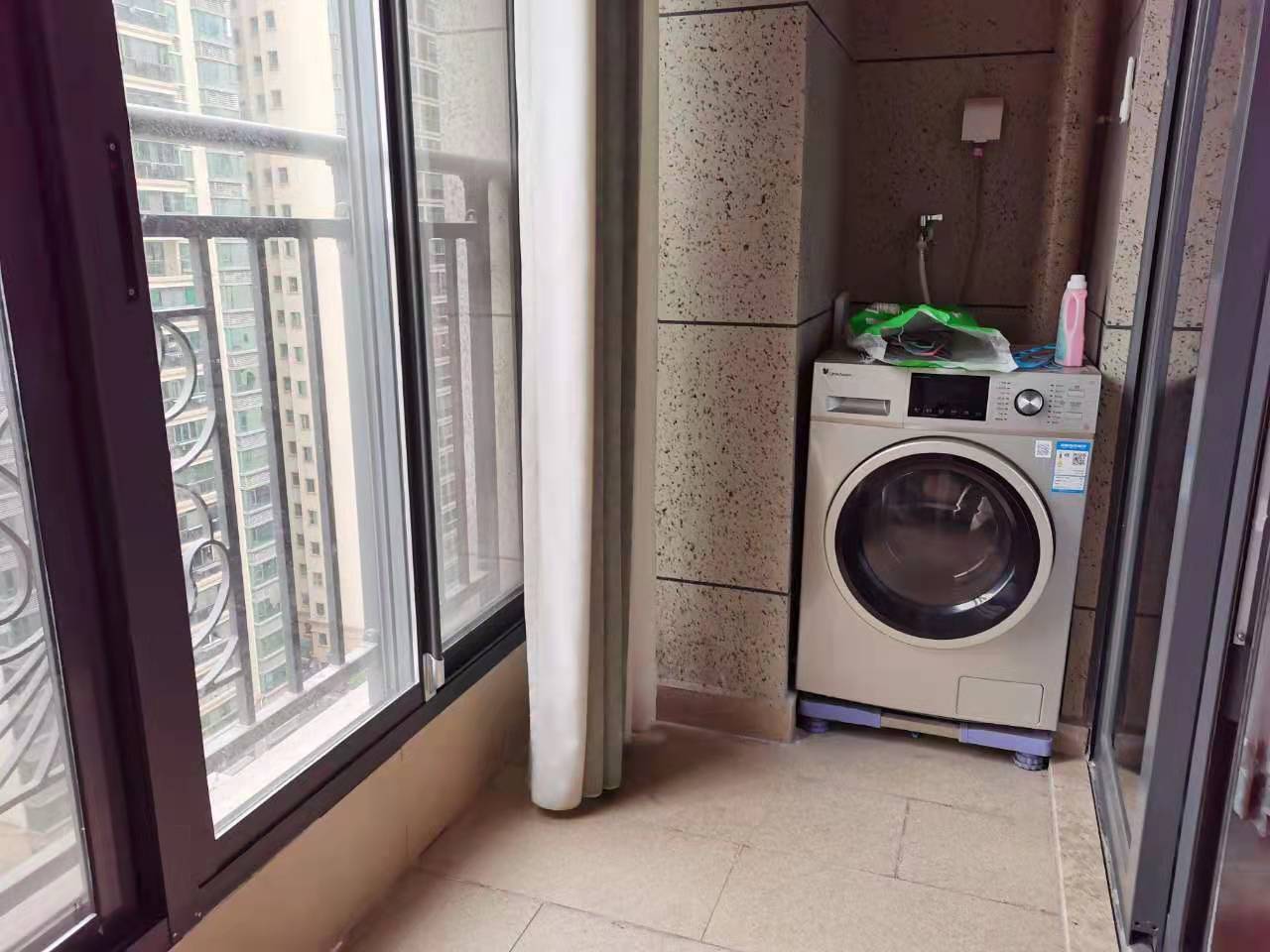 恒大绿洲  1室1厅1卫    1680.0元/月 恒大绿洲  1室1厅1卫    1680.0元/月室内图