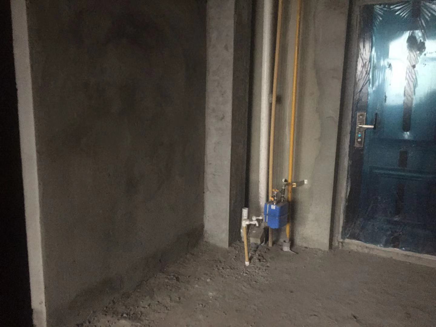 云顶上品  1室1厅1卫    25.8万 云顶上品  1室1厅1卫    25.8万客厅