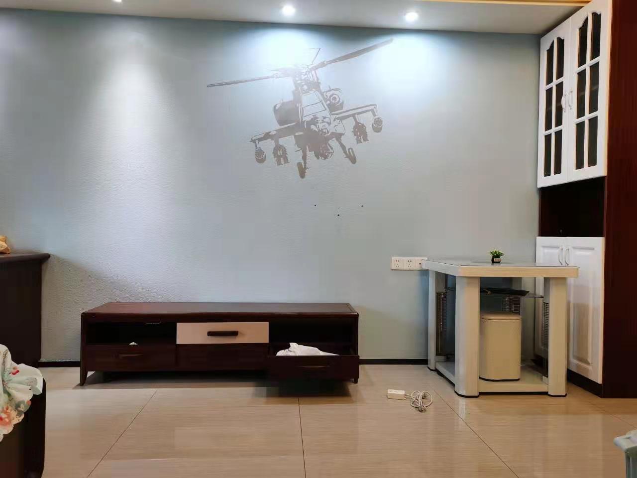 恒大绿洲  1室1厅1卫    1680.0元/月 恒大绿洲  1室1厅1卫    1680.0元/月室内图