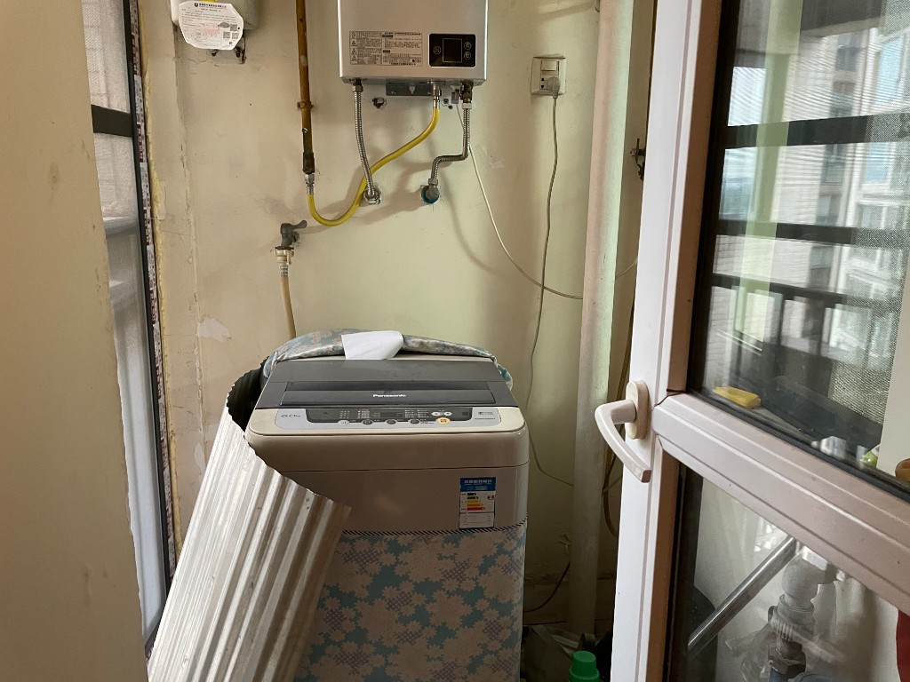 光华美邻  2室1厅1卫    2400.0元/月 光华美邻  2室1厅1卫    2400.0元/月室内图