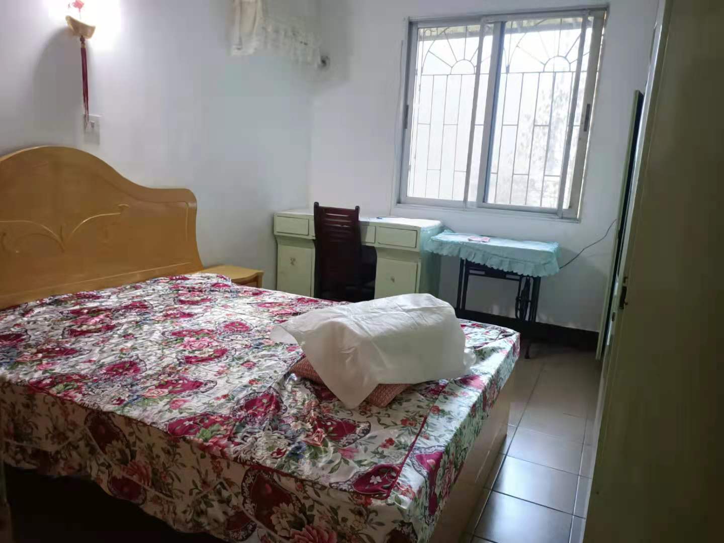 新华东路散盘 2室2厅1卫 1100.0元/月 新华东路散盘 2室2厅1卫 1100.0元/月室内图