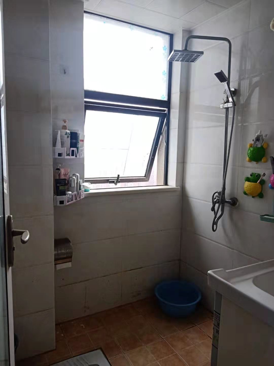 欢乐美寓  2室1厅1卫    52.0万 欢乐美寓  2室1厅1卫    52.0万卧室