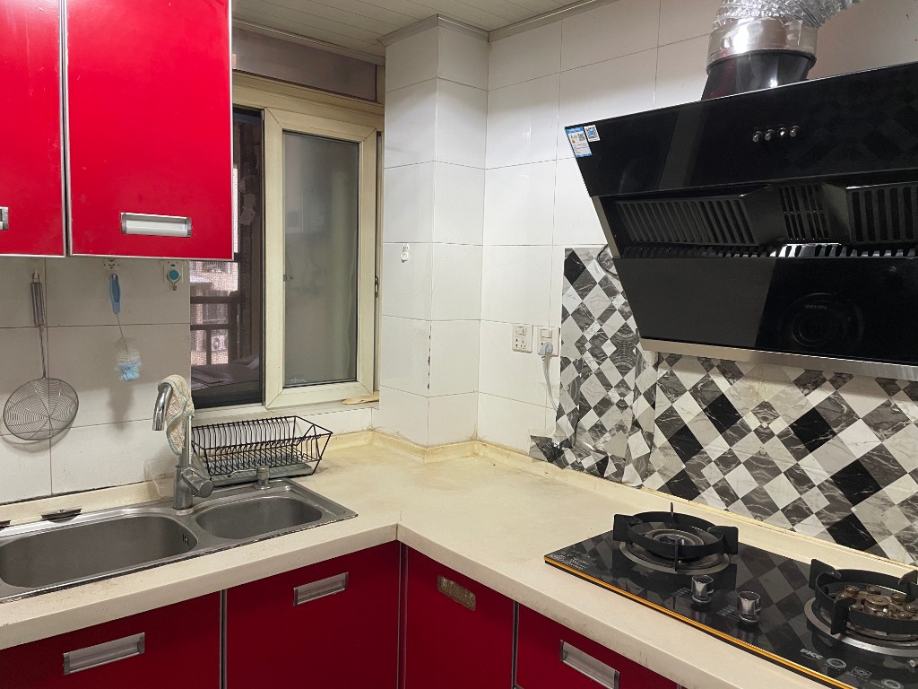 光华美邻  2室1厅1卫    2400.0元/月 光华美邻  2室1厅1卫    2400.0元/月室内图