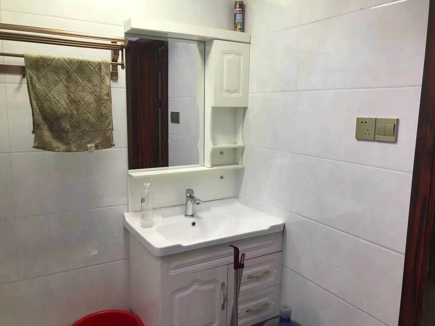 月塘生活小区 3室1厅1卫 46.8万 月塘生活小区 3室1厅1卫 46.8万