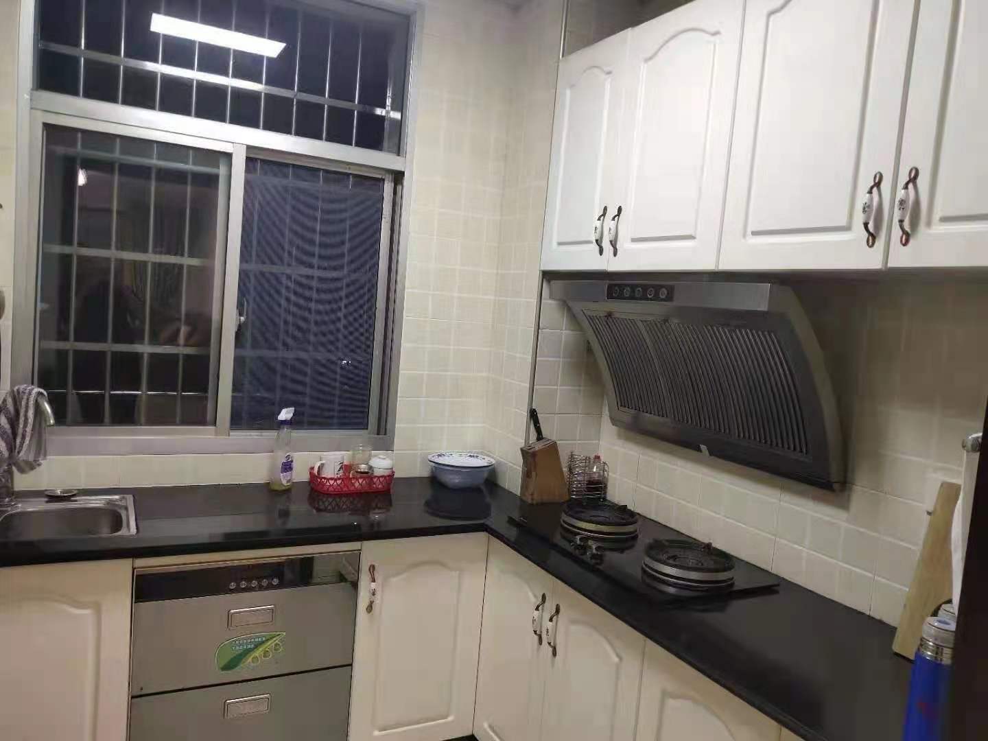 大汉巨龙家园 4室2厅2卫 88.8万 大汉巨龙家园 4室2厅2卫 88.8万户型图