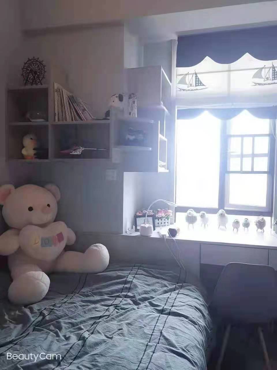 大汉巨龙家园 4室2厅2卫 88.8万 大汉巨龙家园 4室2厅2卫 88.8万客厅