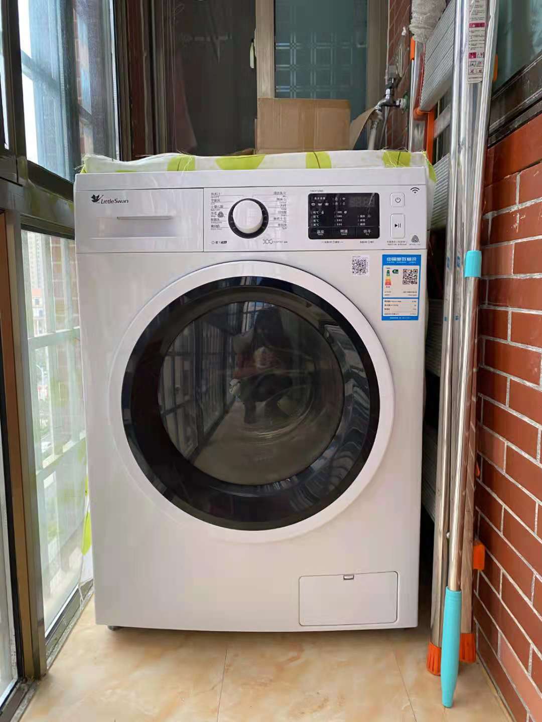 盛世华庭  4室2厅2卫    118.0万 盛世华庭  4室2厅2卫    118.0万卧室