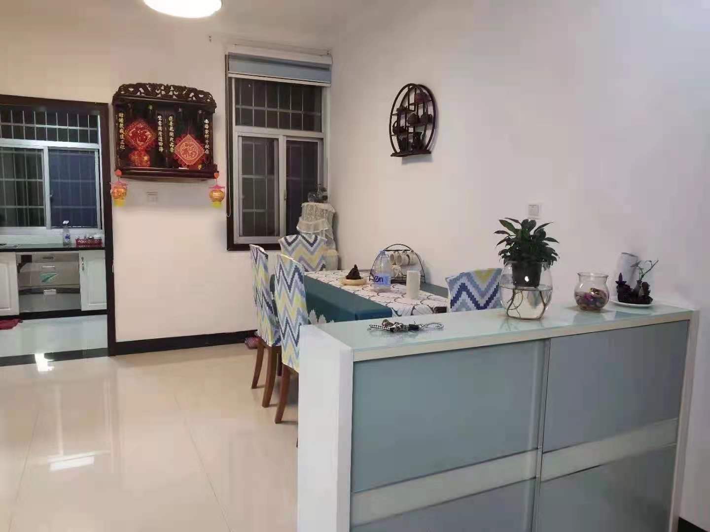 大汉巨龙家园 4室2厅2卫 88.8万 大汉巨龙家园 4室2厅2卫 88.8万客厅