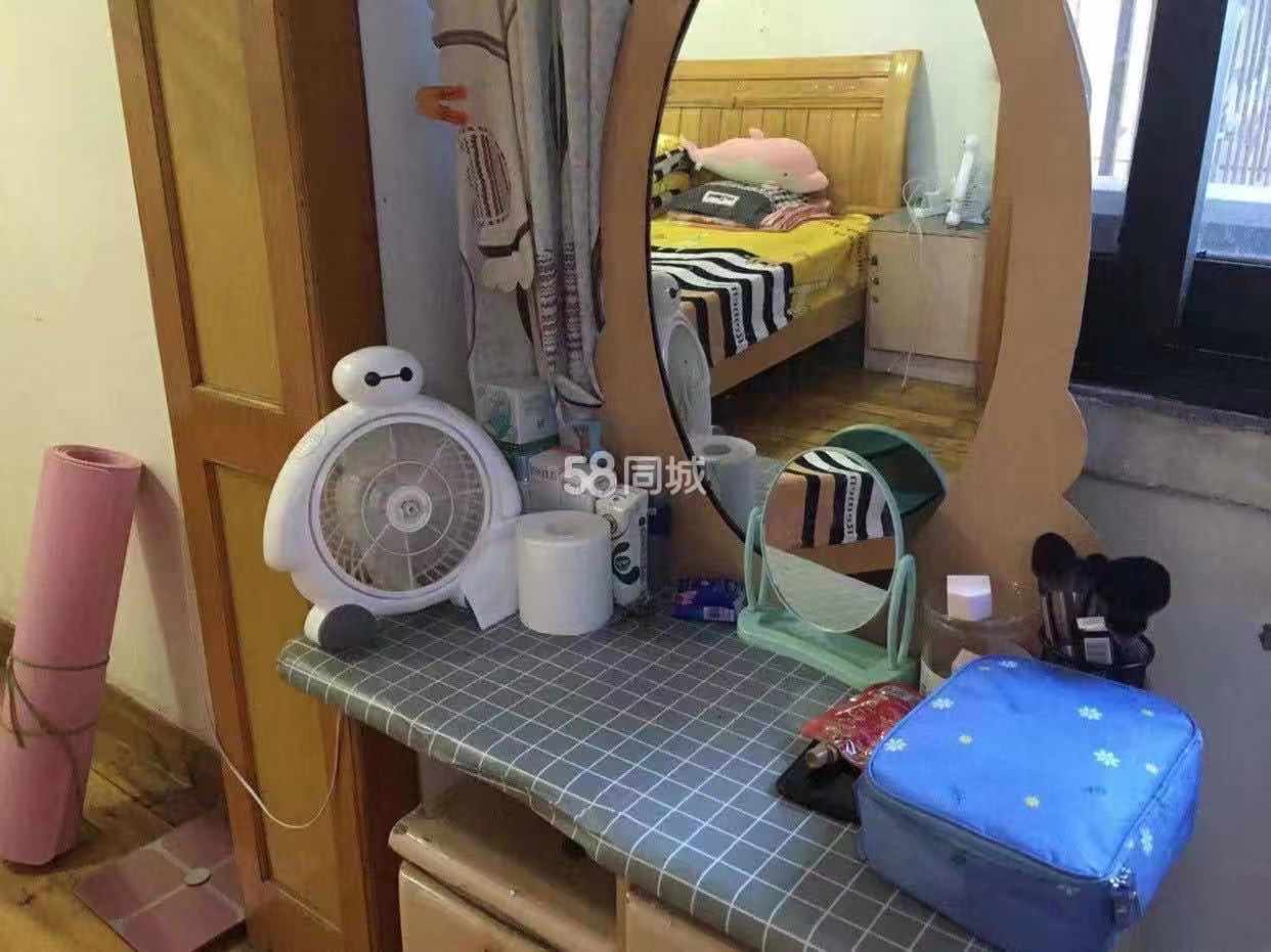 野鸭冲(新屋街) 2室1厅1卫 800.0元/月 野鸭冲(新屋街) 2室1厅1卫 800.0元/月室内图