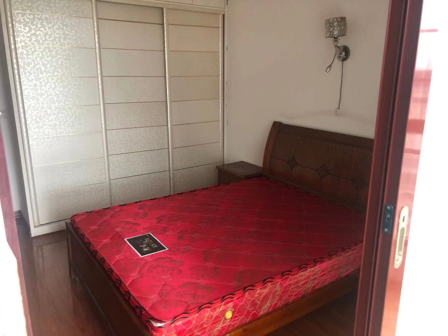 雅士林欣城  2室2厅1卫    1800.0元/月 雅士林欣城  2室2厅1卫    1800.0元/月室内图