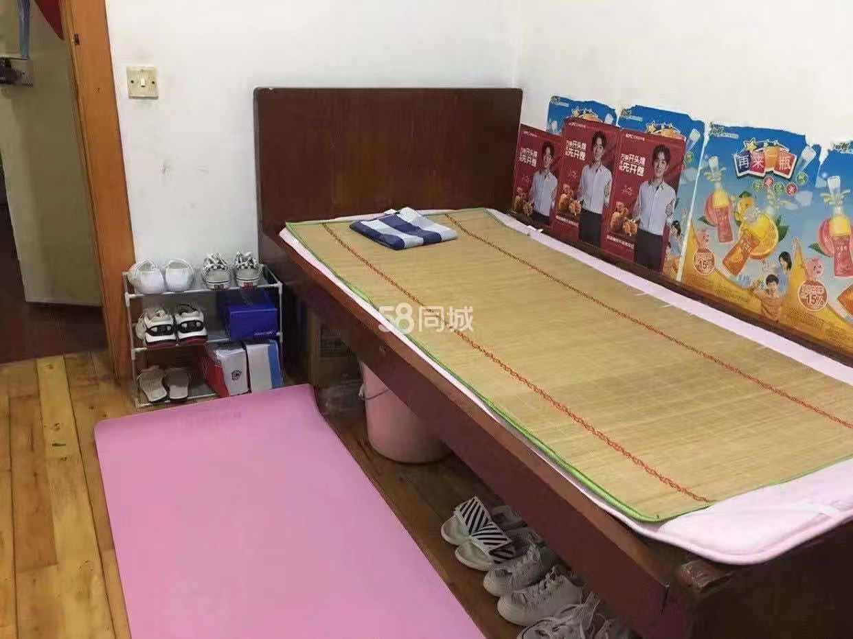 野鸭冲(新屋街) 2室1厅1卫 800.0元/月 野鸭冲(新屋街) 2室1厅1卫 800.0元/月室内图