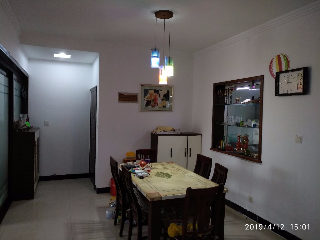 汽车城 4室2厅3卫 2800.0元/月 汽车城 4室2厅3卫 2800.0元/月室内图