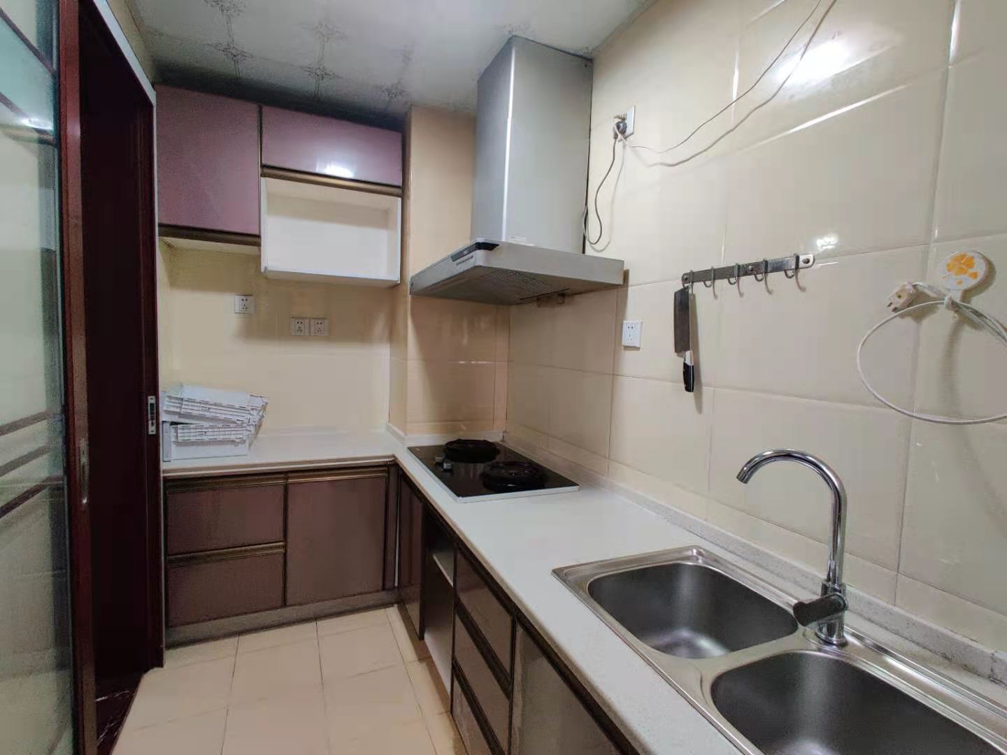 佳兆业君汇上品  3室2厅1卫    2200.0元/月 佳兆业君汇上品  3室2厅1卫    2200.0元/月室内图