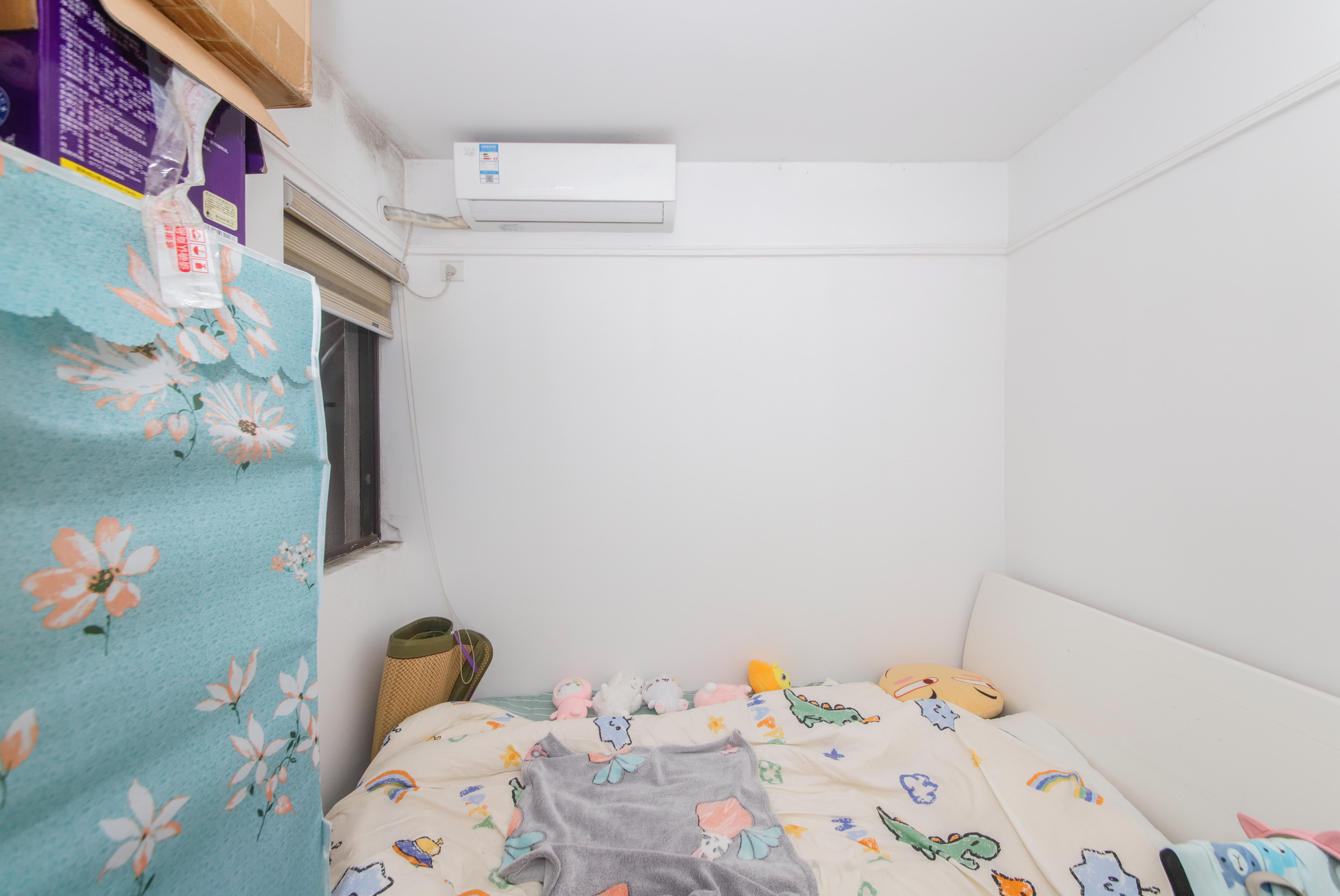 旭辉御府  2室2厅1卫   48.80万卧室