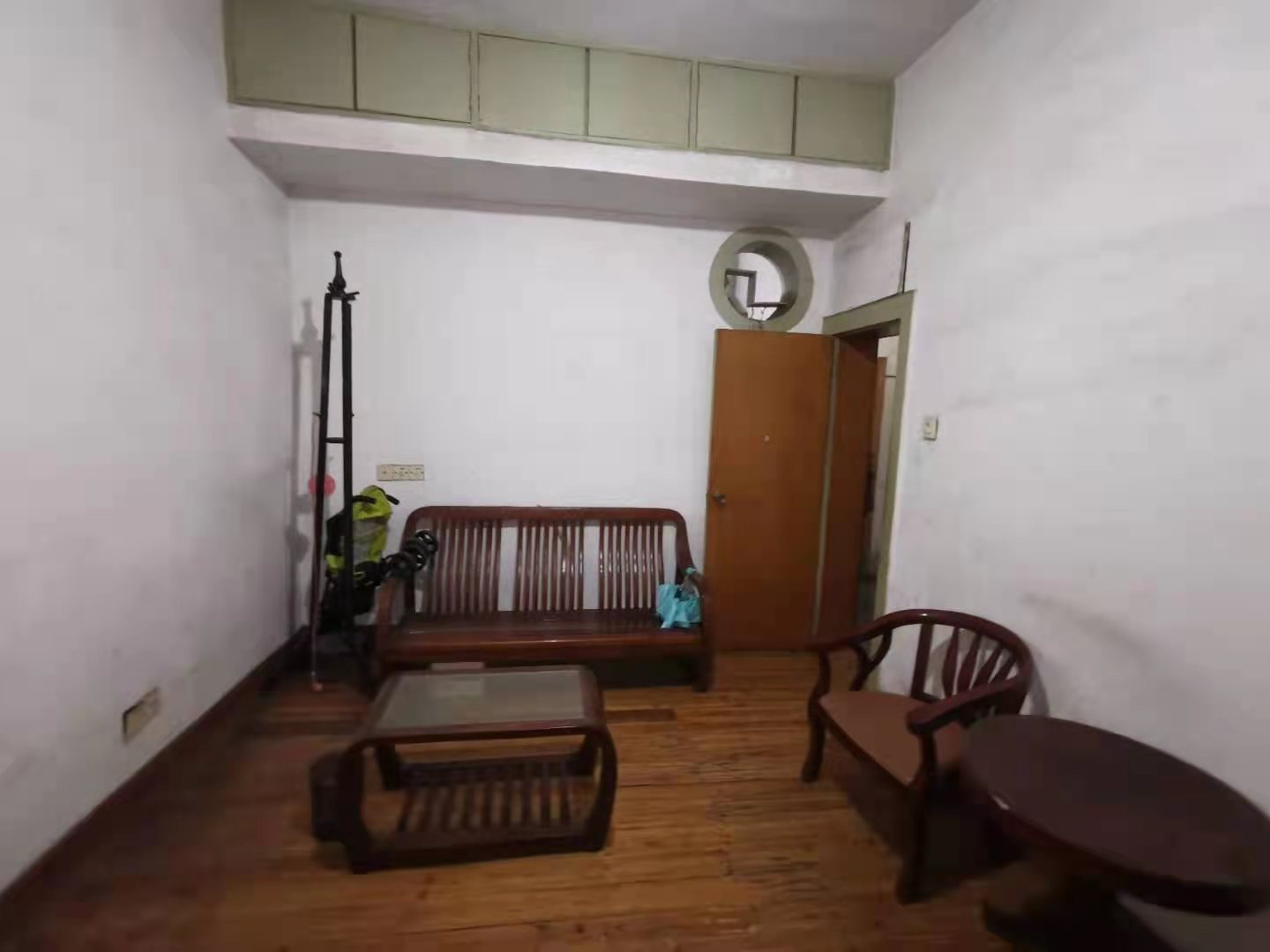 第六医院宿舍  2室1厅1卫    650.0元/月 第六医院宿舍  2室1厅1卫    650.0元/月户型图