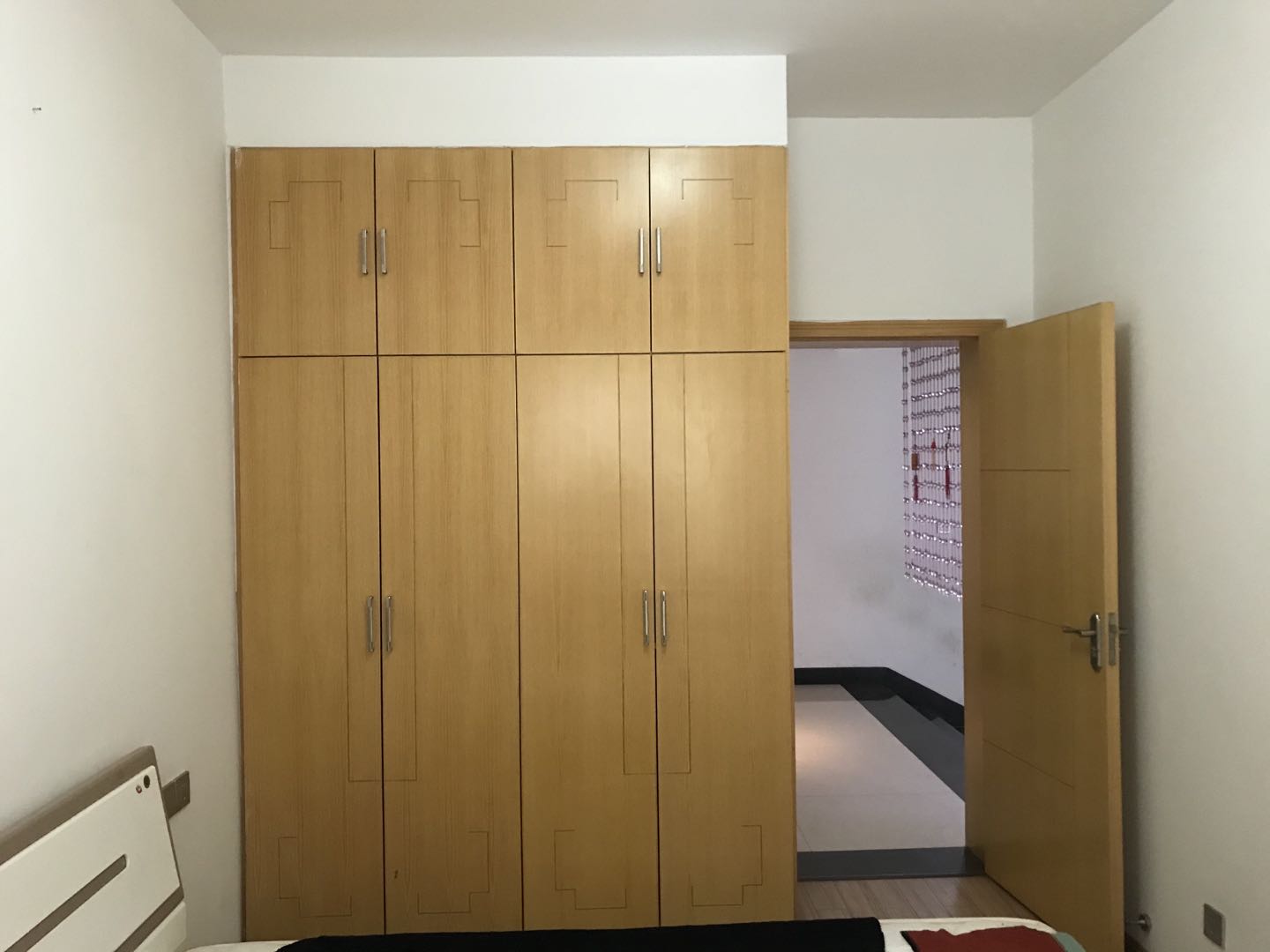 湘中园  4室2厅2卫    69.8万 湘中园  4室2厅2卫    69.8万卧室