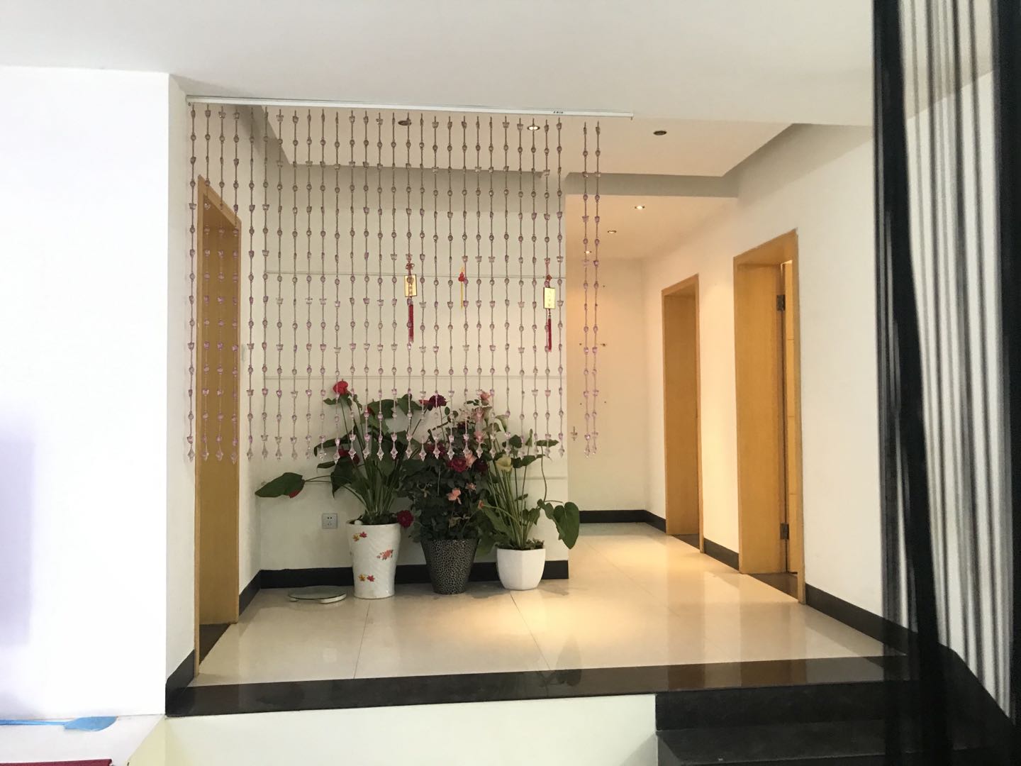 湘中园  4室2厅2卫    69.8万 湘中园  4室2厅2卫    69.8万客厅