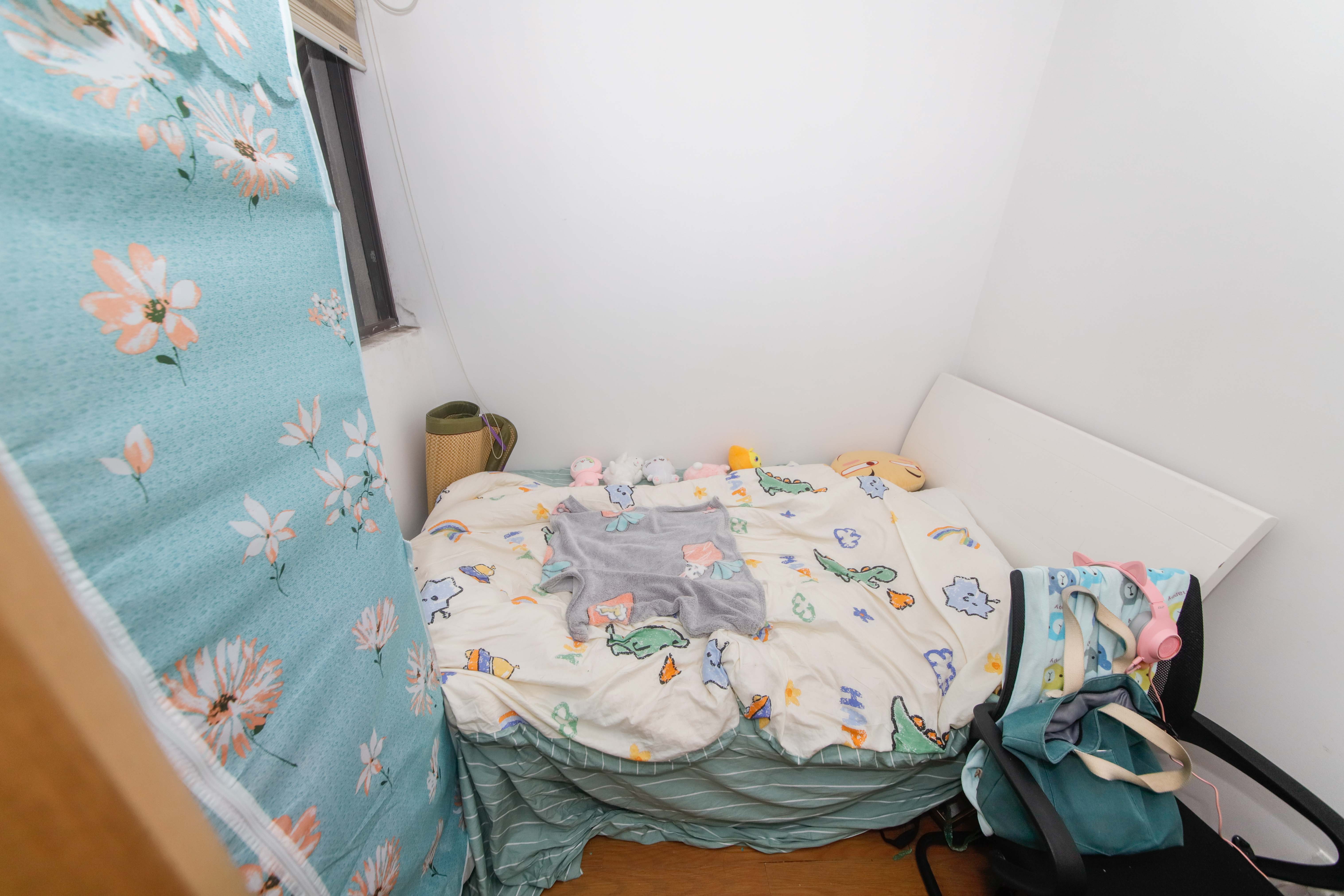 旭辉御府  2室2厅1卫   48.80万卧室