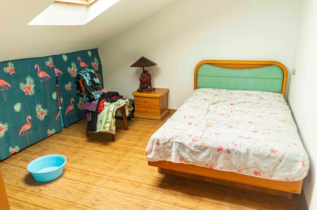 上城世家  7室2厅3卫    132.0万卫生间