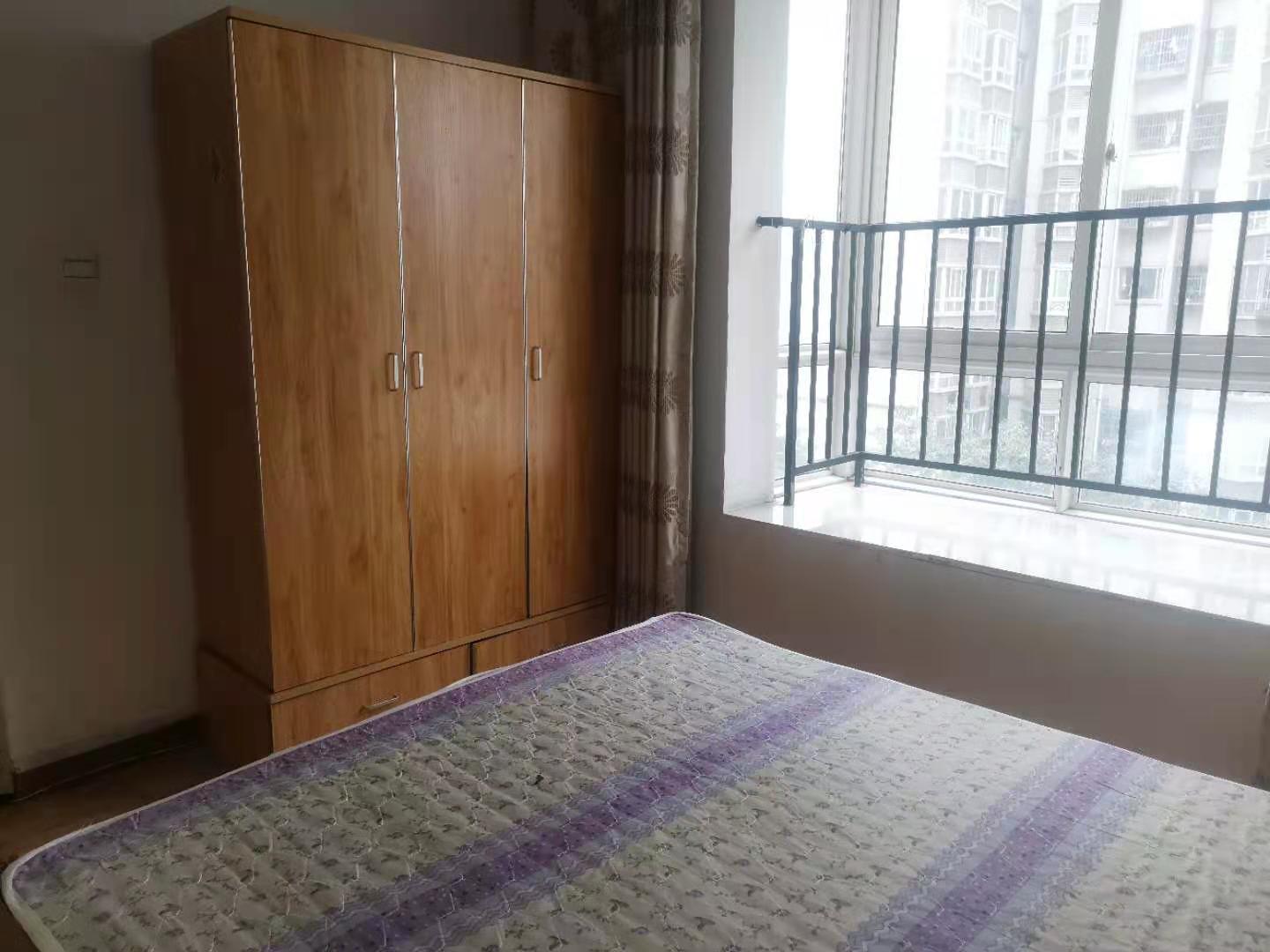 南湖锦苑 2室1厅1卫 1900.0元/月 南湖锦苑 2室1厅1卫 1900.0元/月室内图