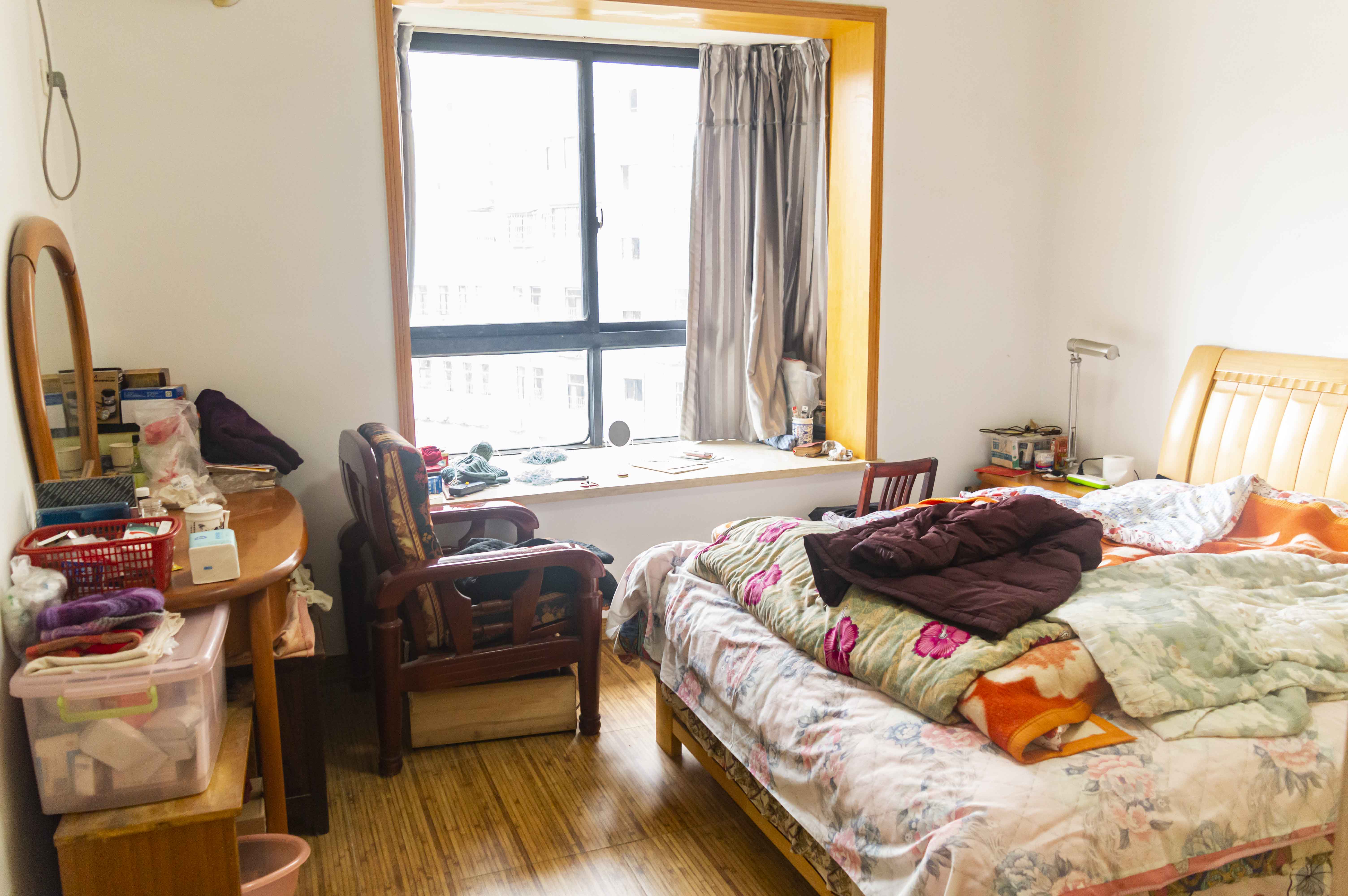 上城世家  7室2厅3卫    132.0万客厅